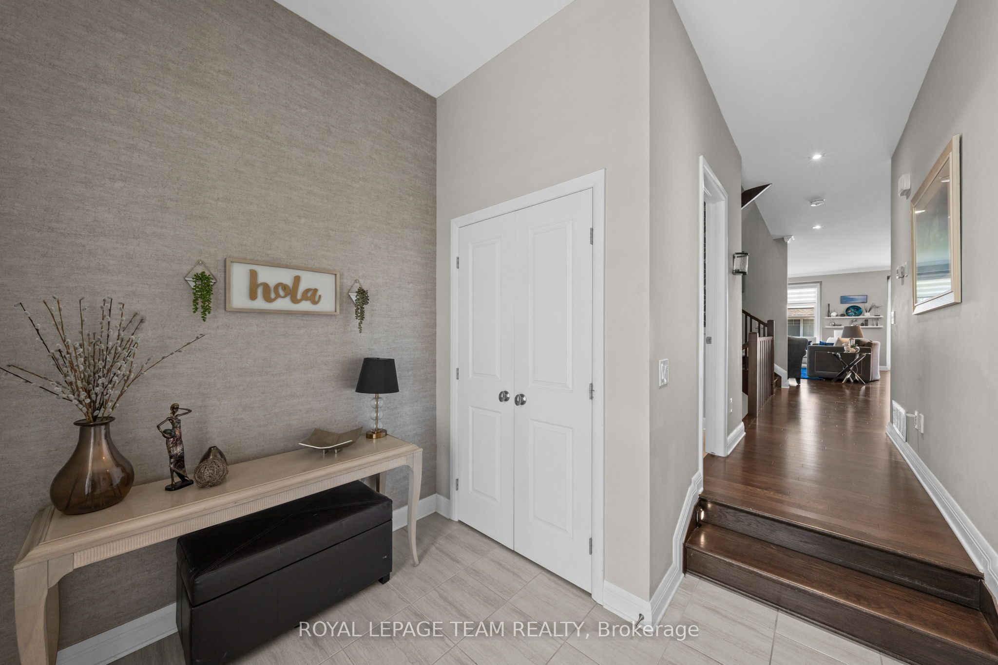 547 Kilspindie Ridge, Barrhaven, ON K2J 6A2 photo 3