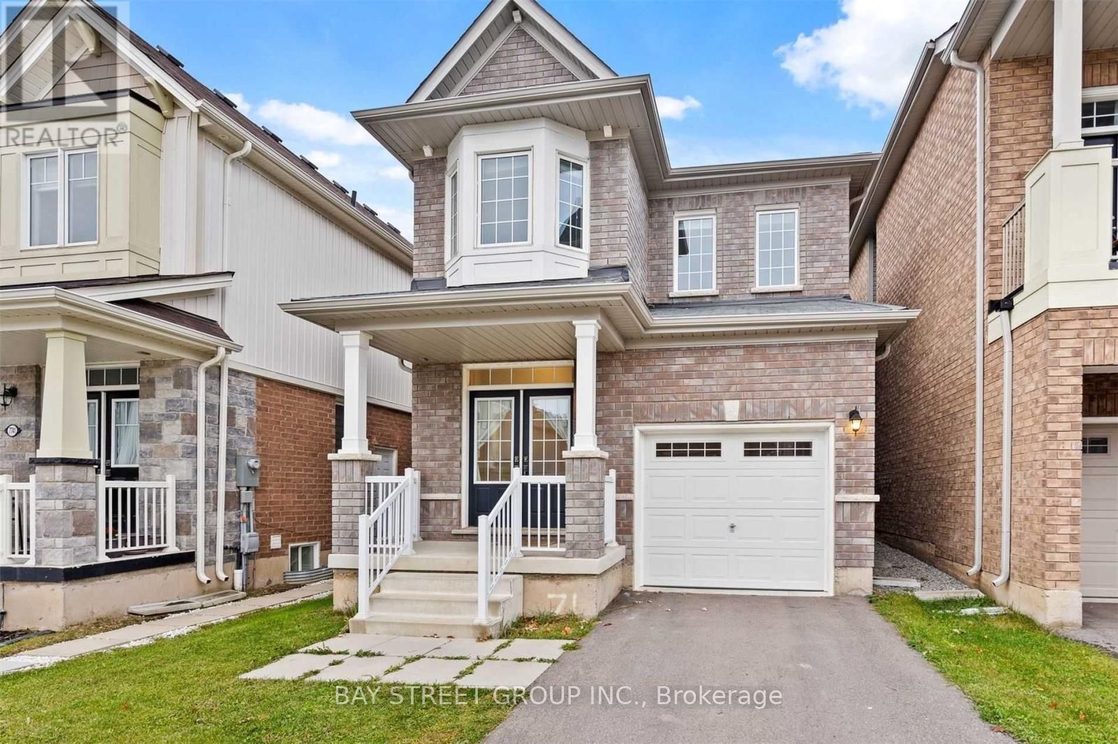 7735 Shadbush Lane, Niagara Falls, ON L2H 3R3