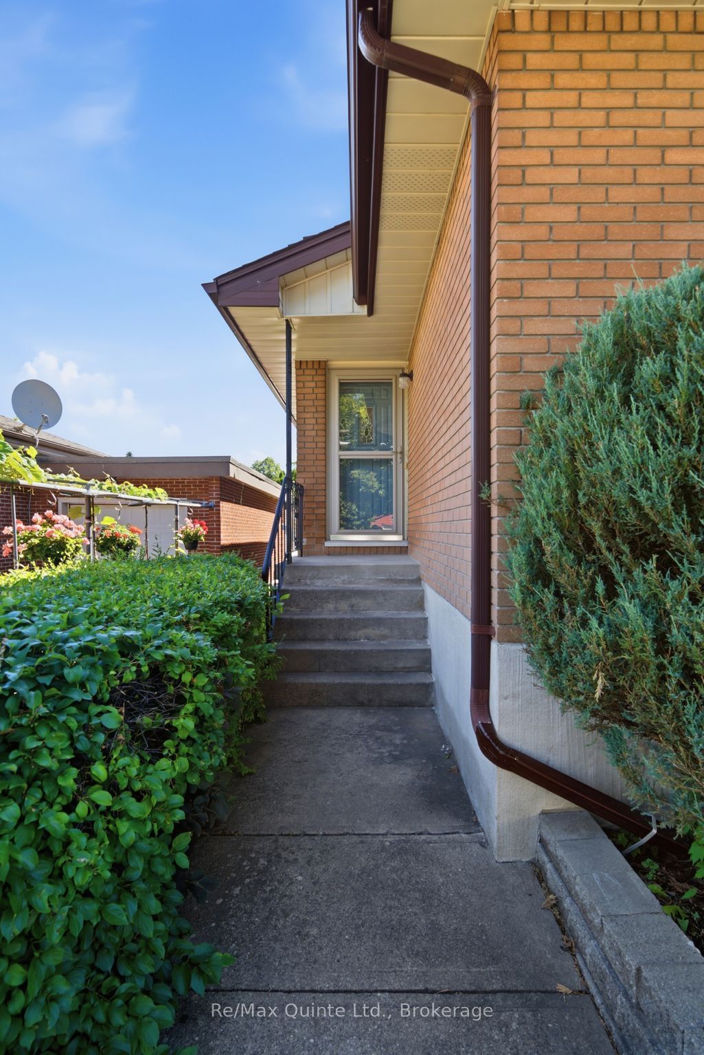 65 Humewood Drive, Belleville, ON K8N 4E3 photo 5
