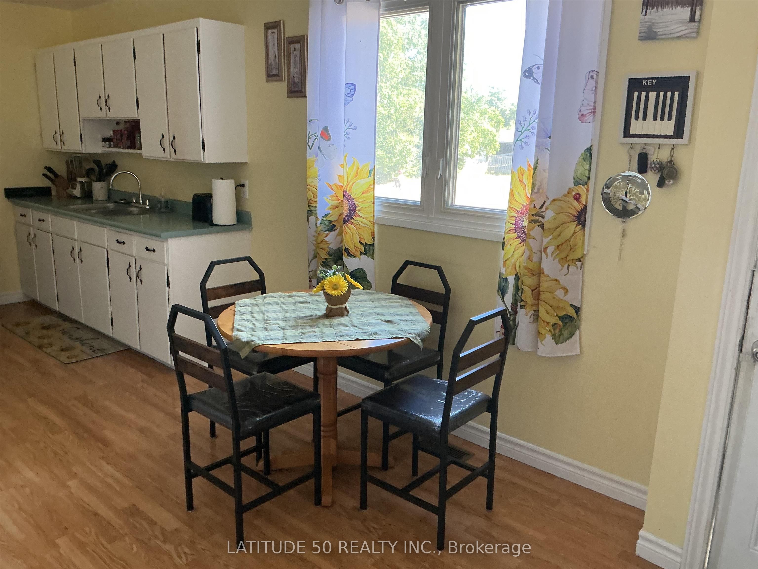 93 Balsam Avenue, Ignace, ON P0T 1T0 photo 5