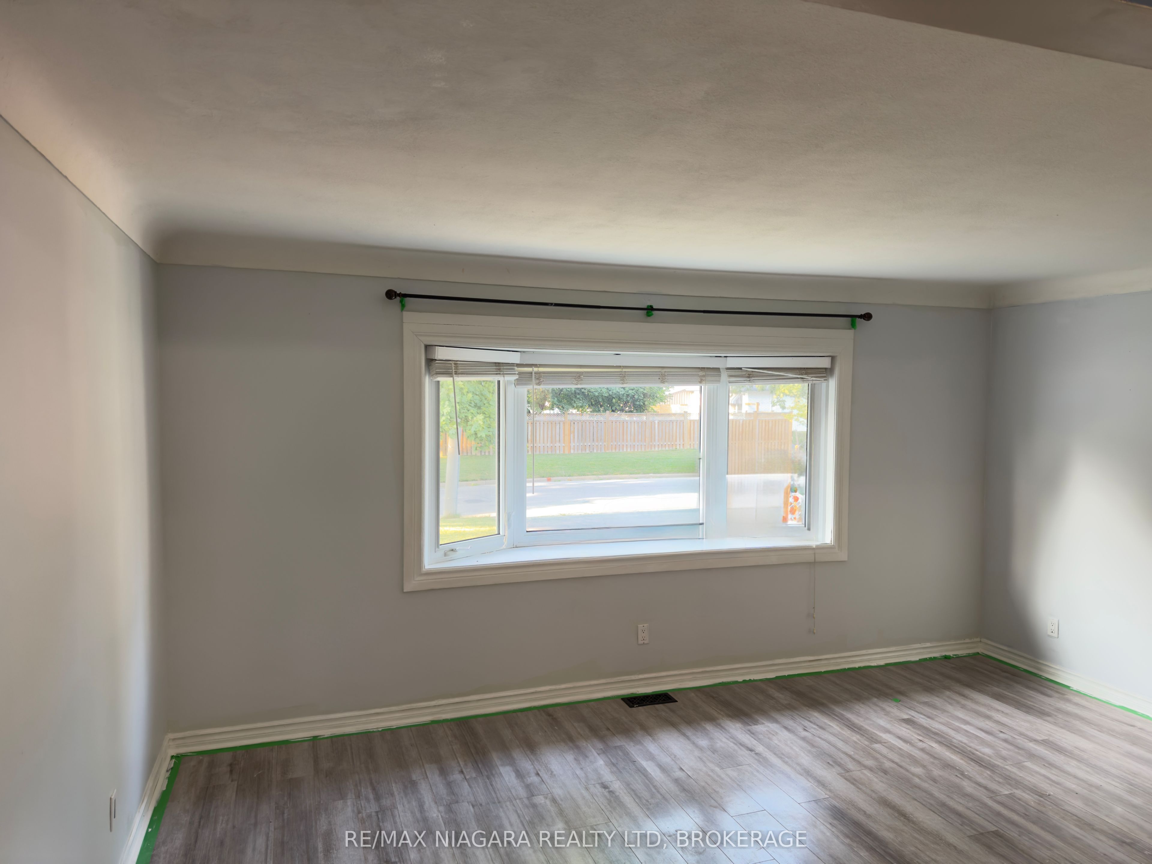 8 Lakehurst Drive, St. Catharines, ON L2N 4C2 photo 5