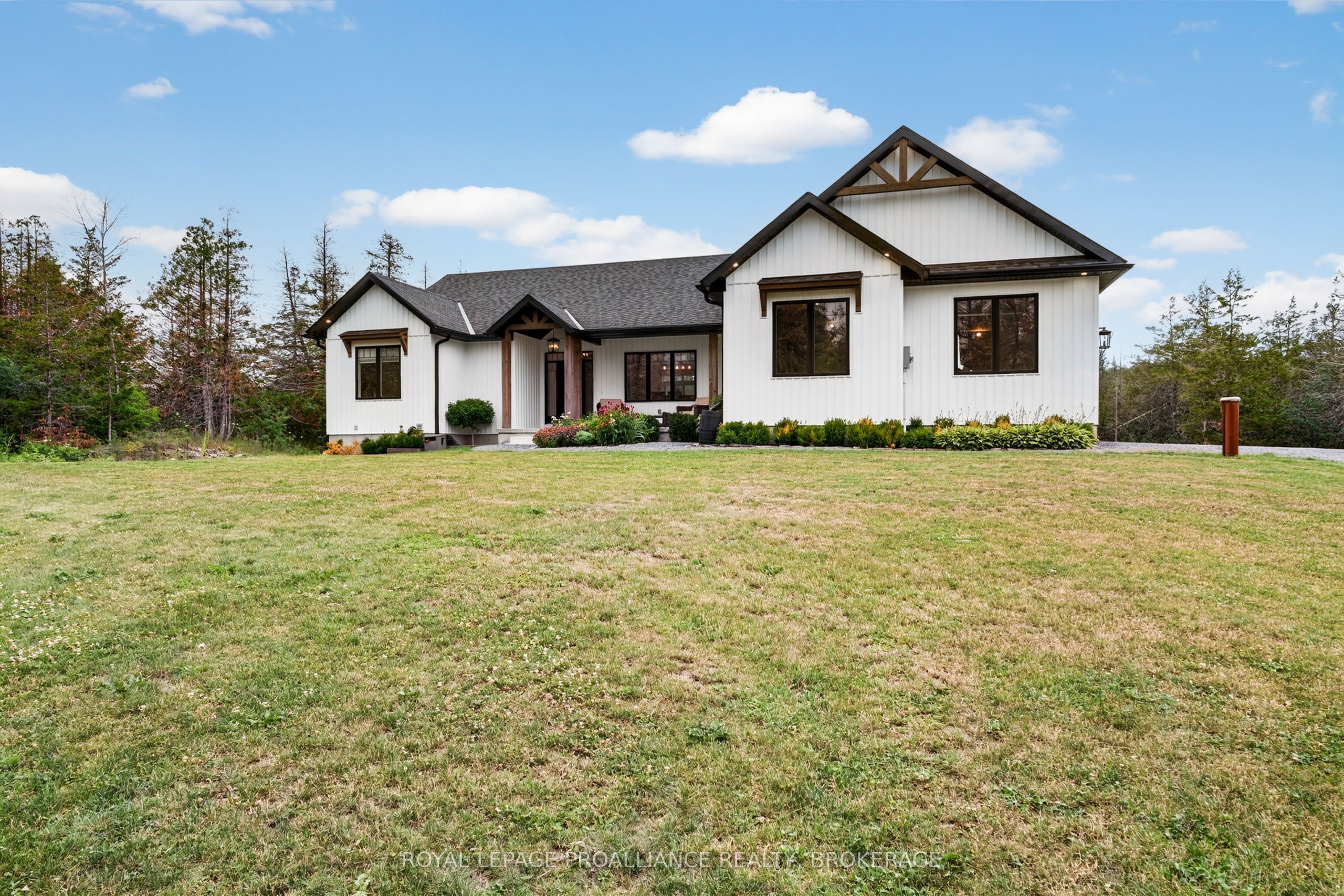 4575 Blessington Road, Tyendinaga, ON K0K 2N0 photo 2