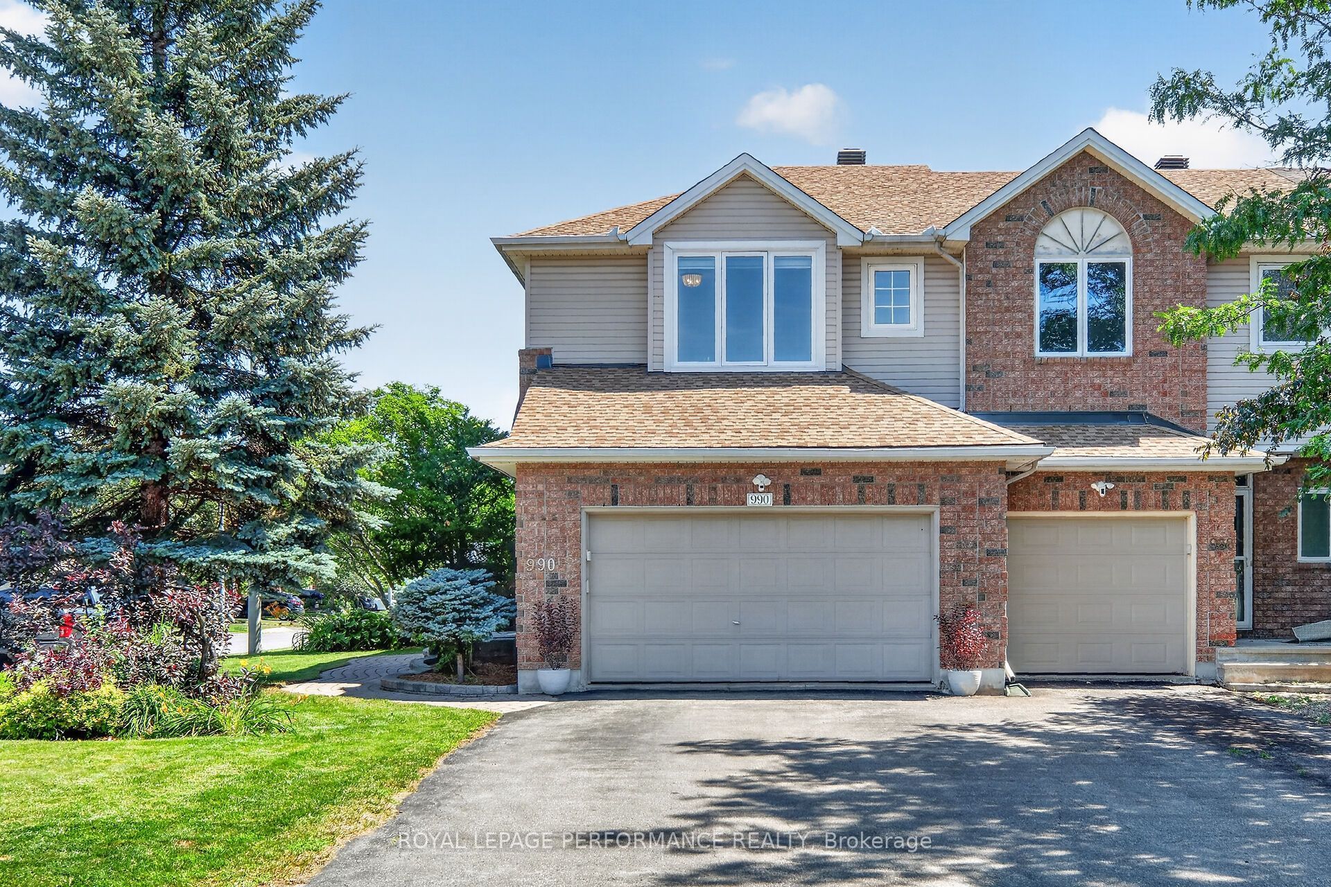 990 Lucille Way, Orleans - Cumberland and Area, ON K4A 4J2 photo 2