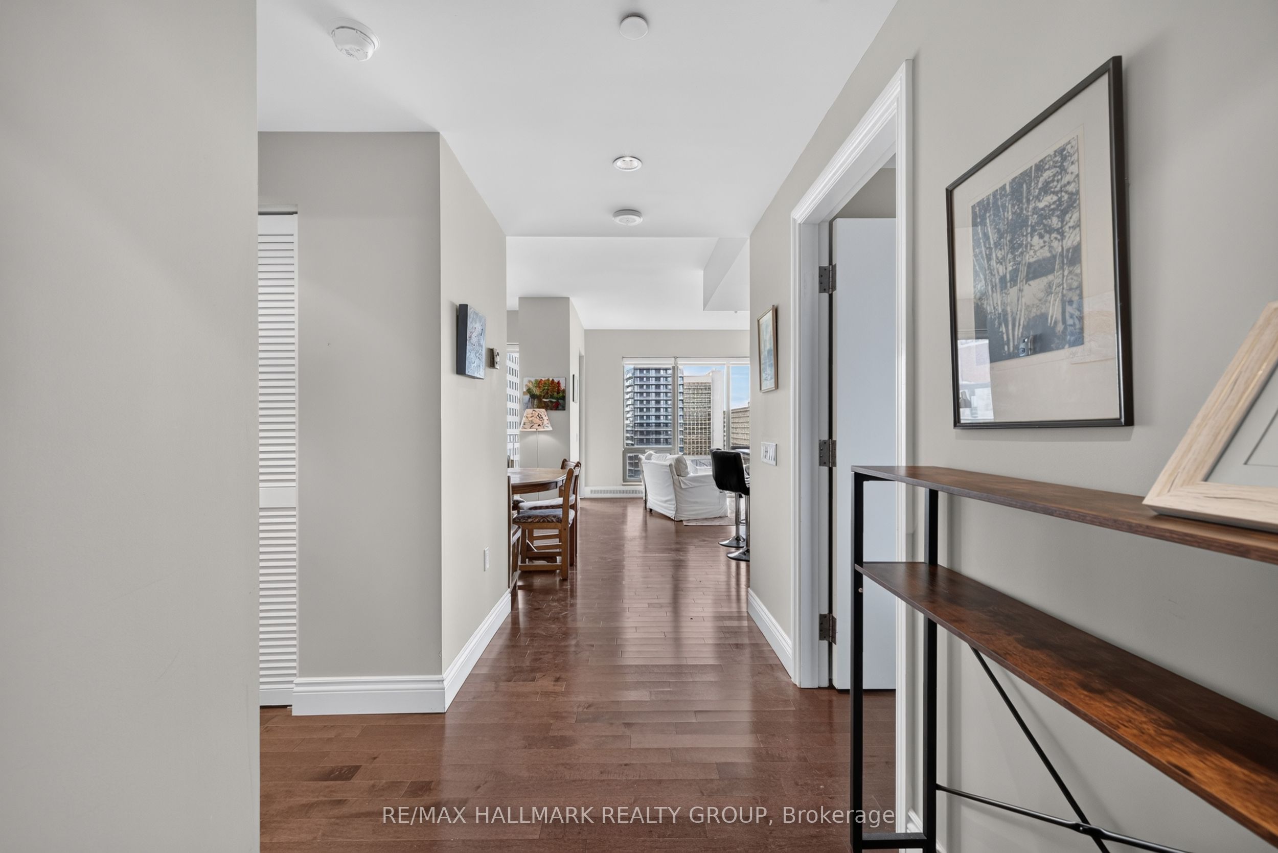 90 George Street 1301, Lower Town - Sandy Hill, ON K1N 0A8 photo 5