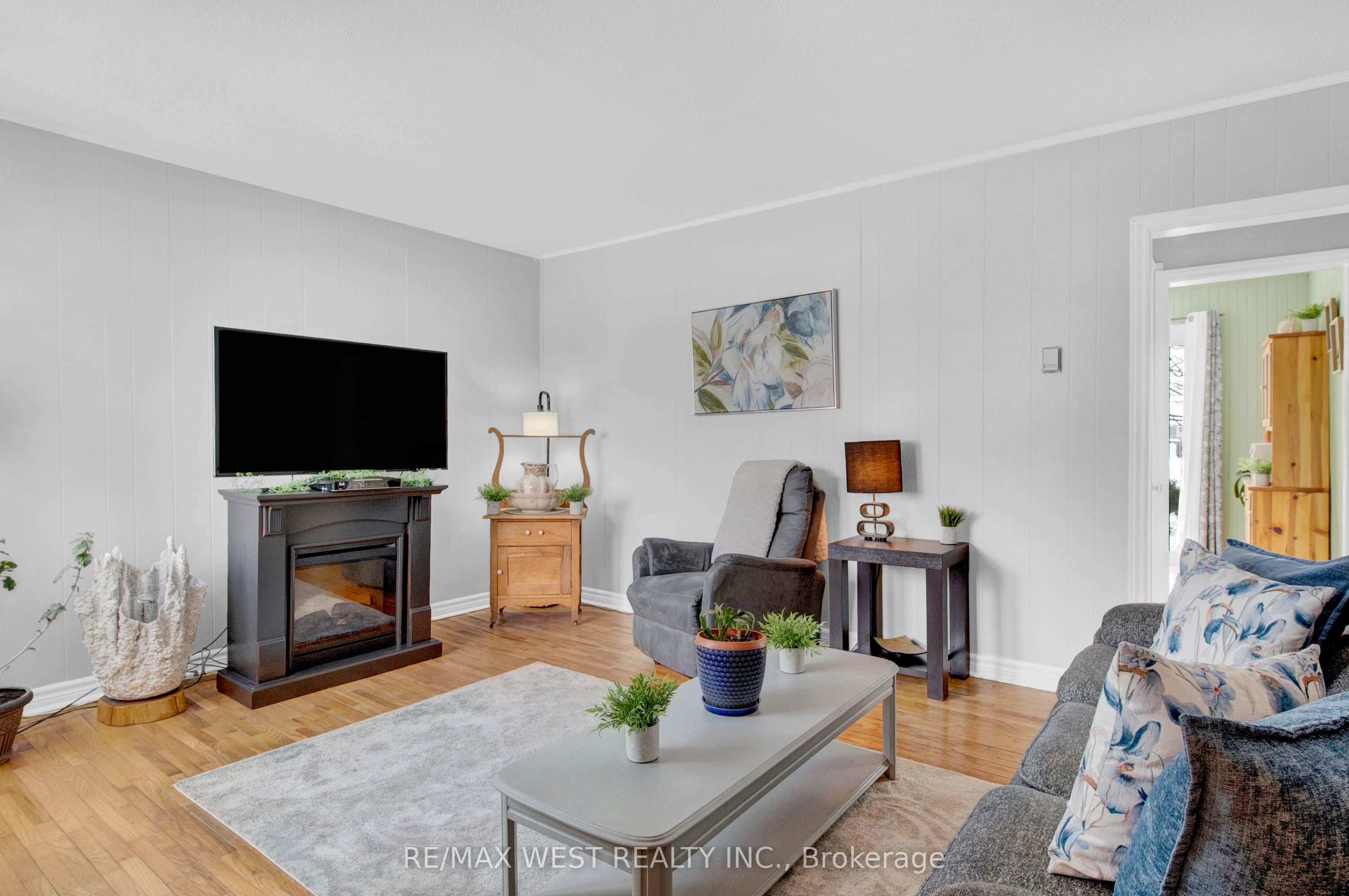 15 Millwood Road, Erin, ON N0B 1T0 photo 3