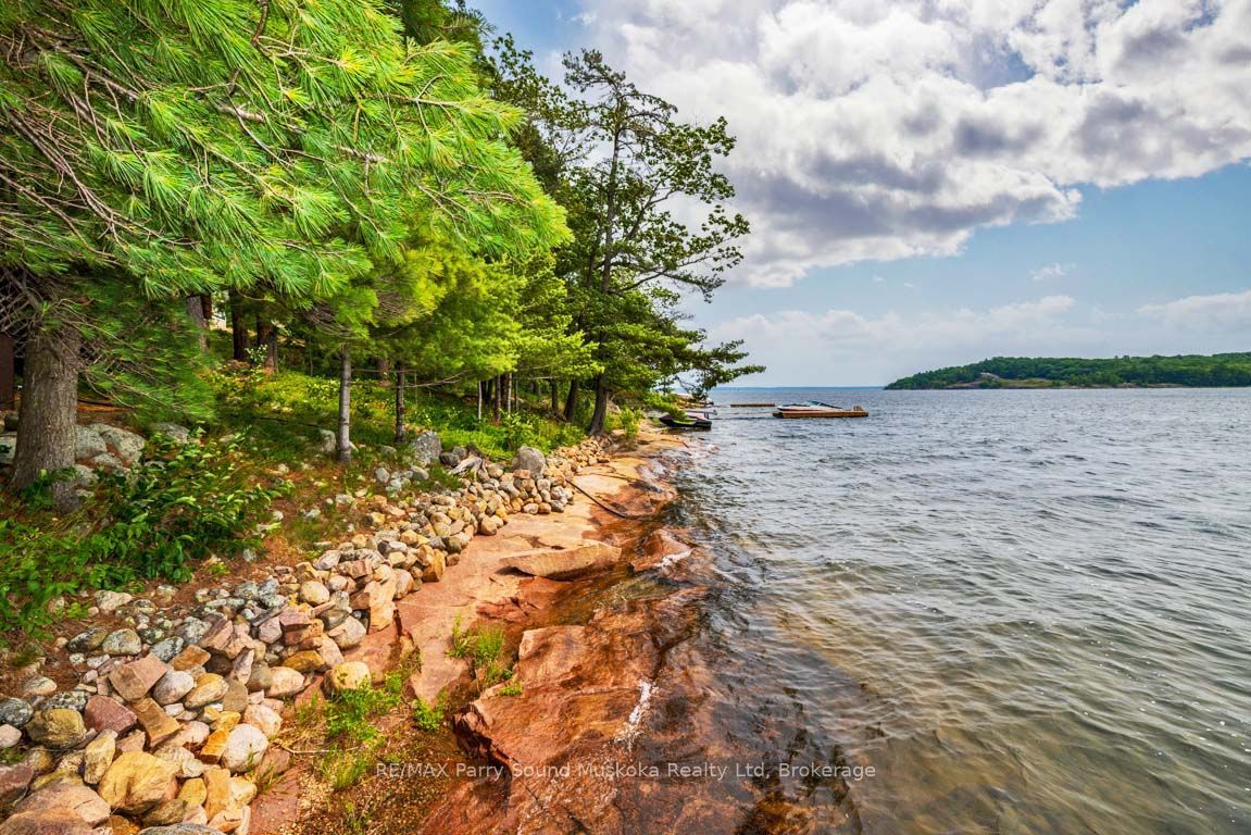 231 Blind Bay Cottagers Road, Carling, ON P0G 1G0 photo 5