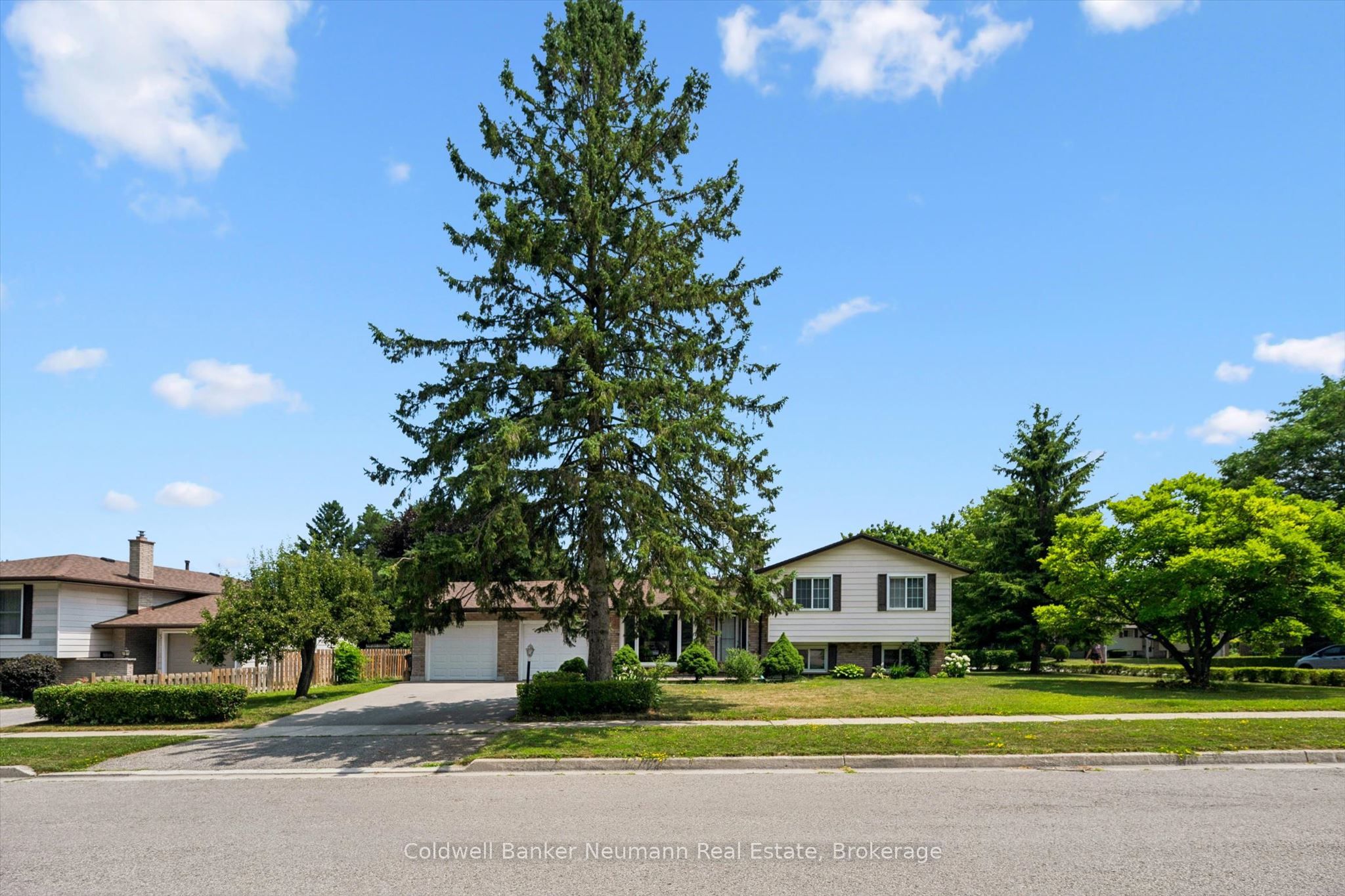 3 Meadow Crescent, Guelph, ON N1H 6V1 photo 2