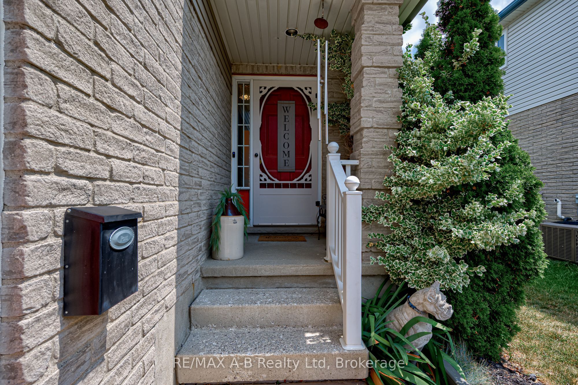 521 Nelson Street, Stratford, ON N5A 2K8 photo 4