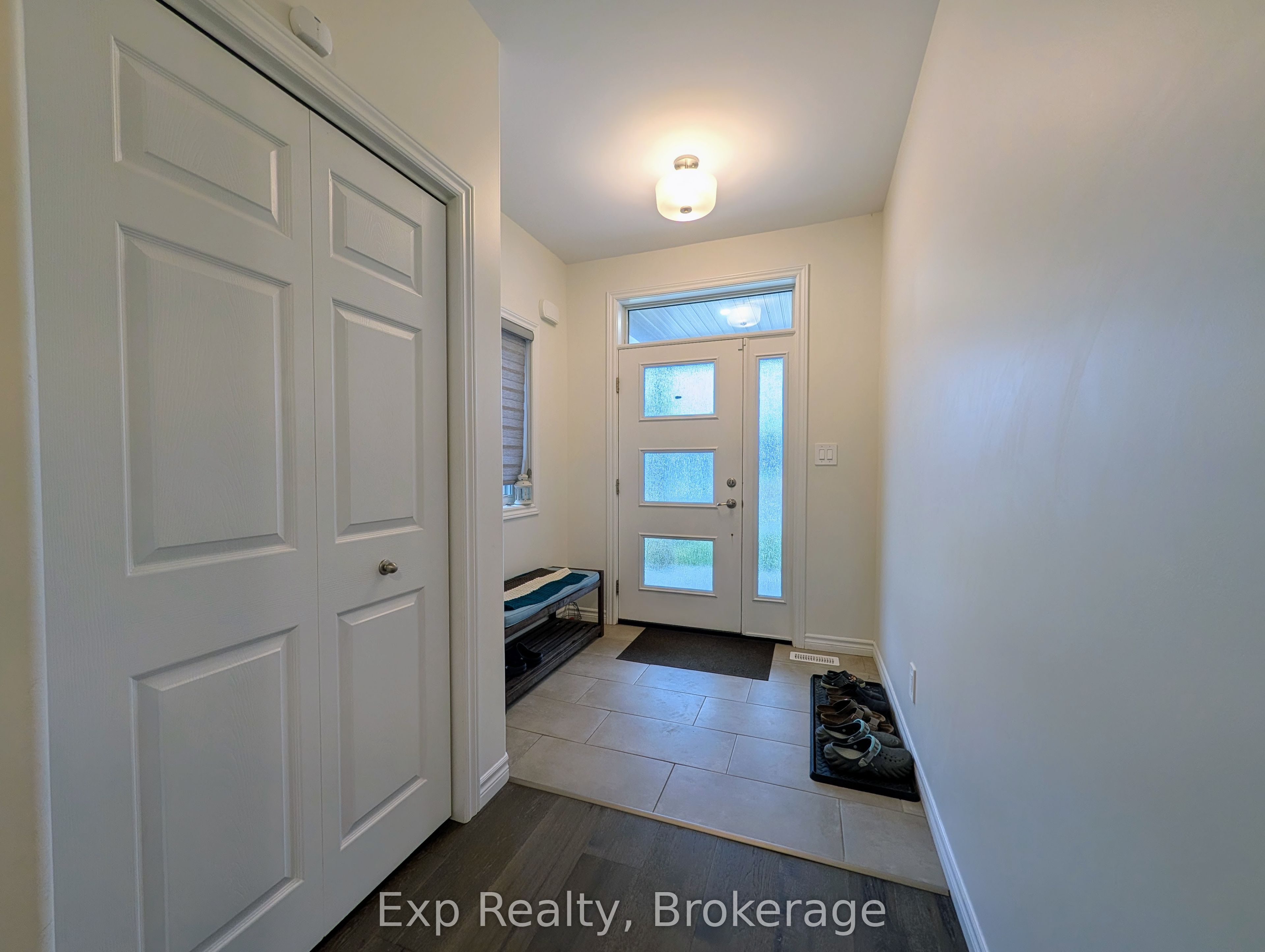 96 Athabaska Drive, Belleville, ON K8N 0T2 photo 3