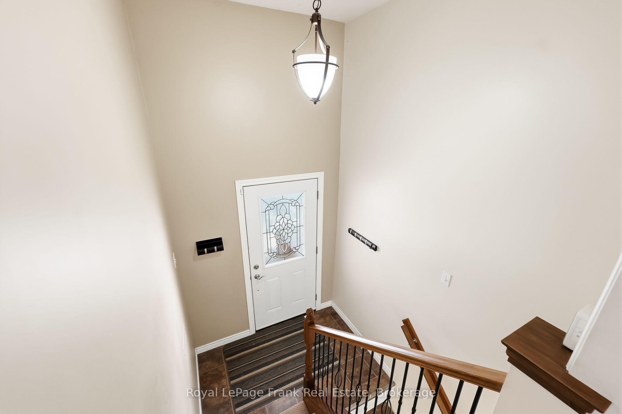 25 Barbara Street, Quinte West, ON K8V 1Z6 photo 5