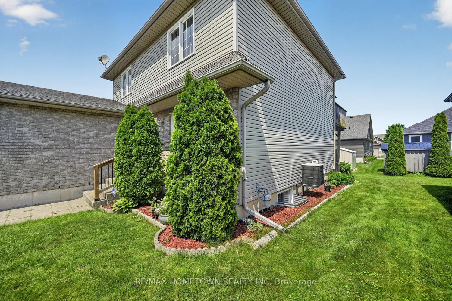 286 Beley Street, Brockville, ON K6V 7M8 photo 5