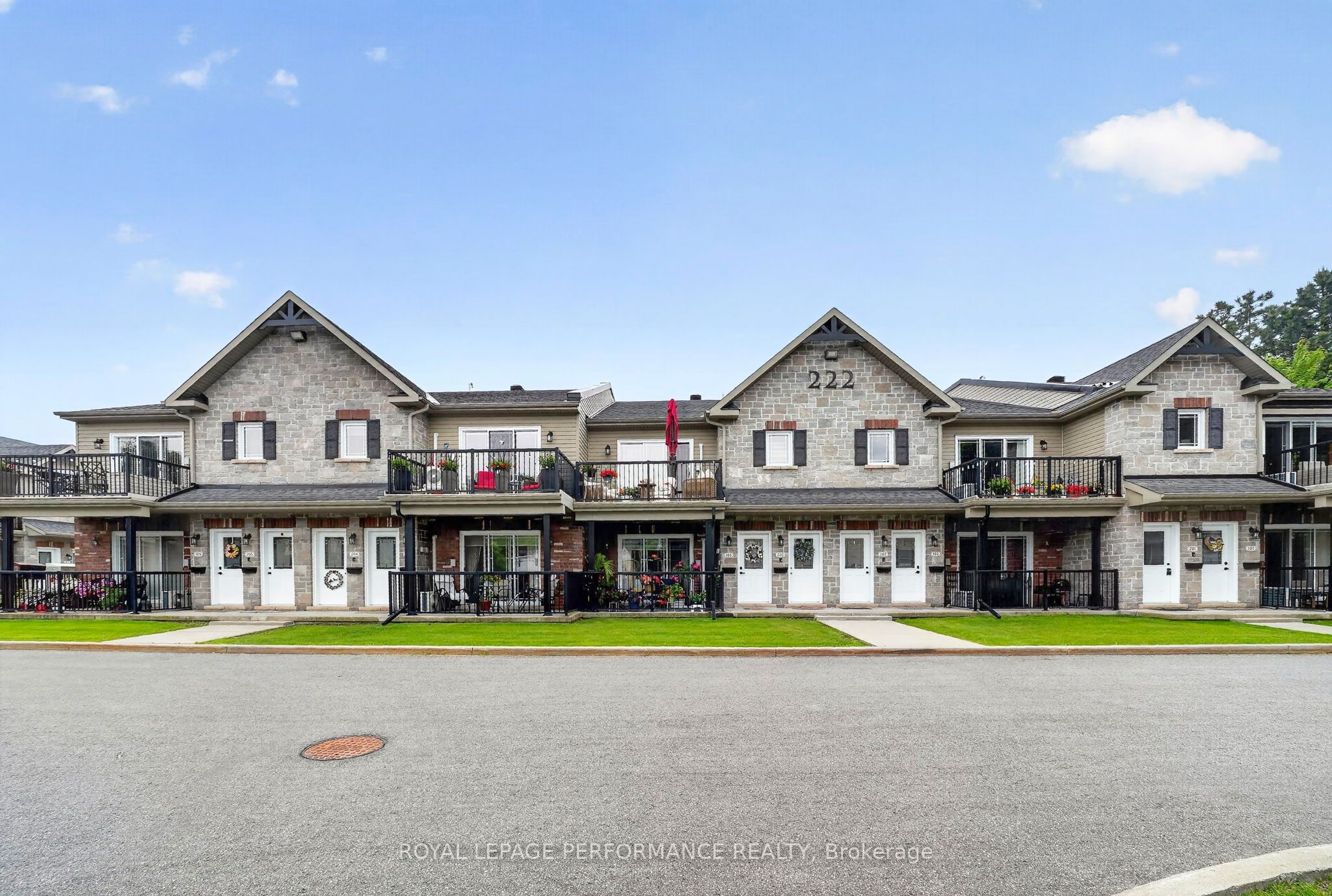 222 First Street E 204, Cornwall, ON K6H 0G2 photo 4