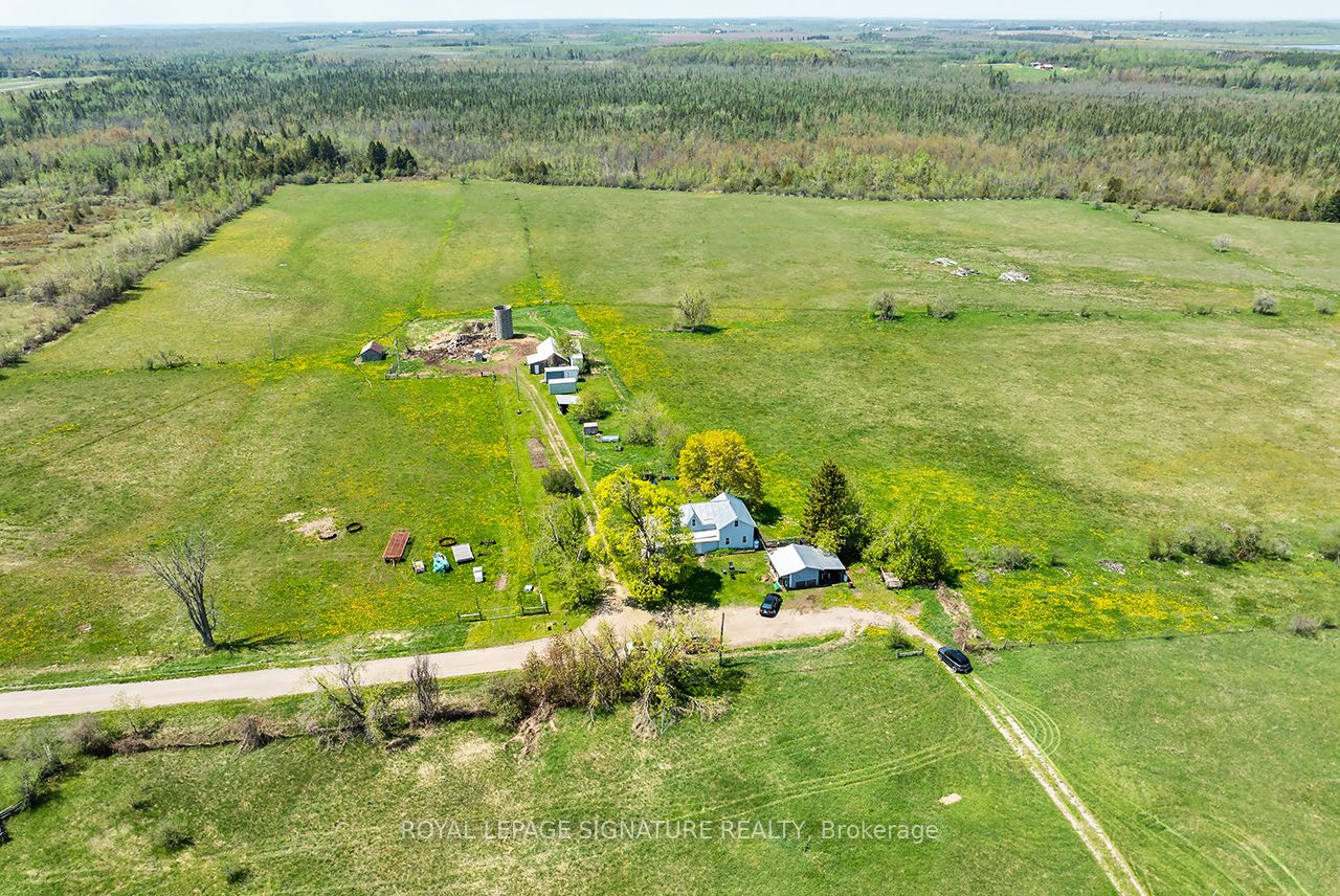 1007 Moor Road, Kawartha Lakes, ON K0M 2T0 photo 3