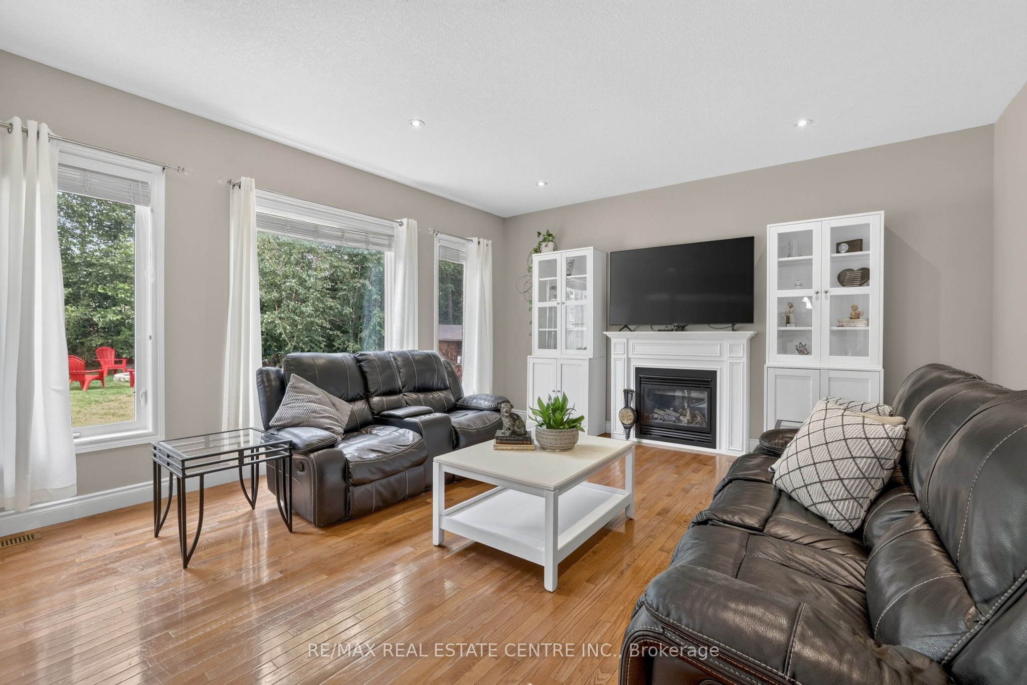 24 Brookhaven Crescent, East Garafraxa, ON L9W 7L9 photo 3