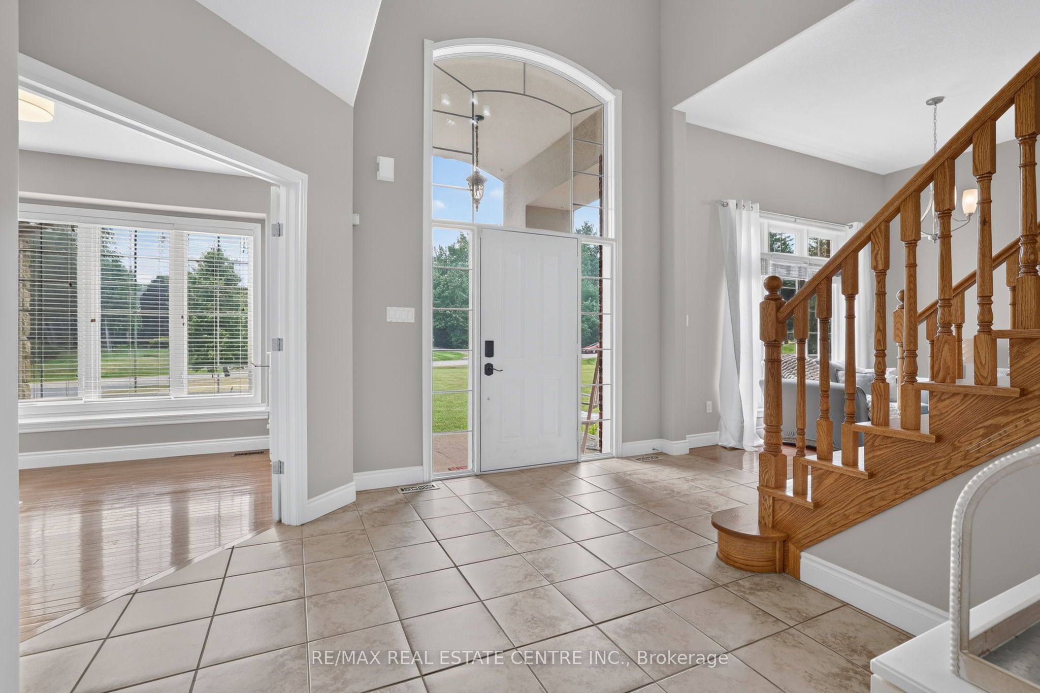 24 Brookhaven Crescent, East Garafraxa, ON L9W 7L9 photo 5