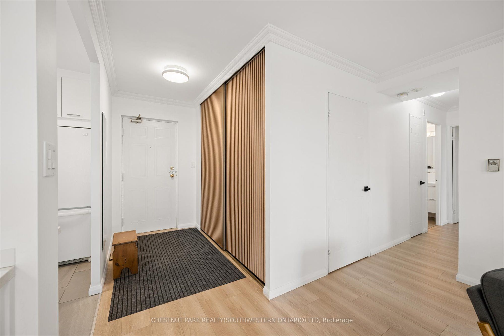 18 Holborn Court 506, Kitchener, ON N2A 4A1 photo 3