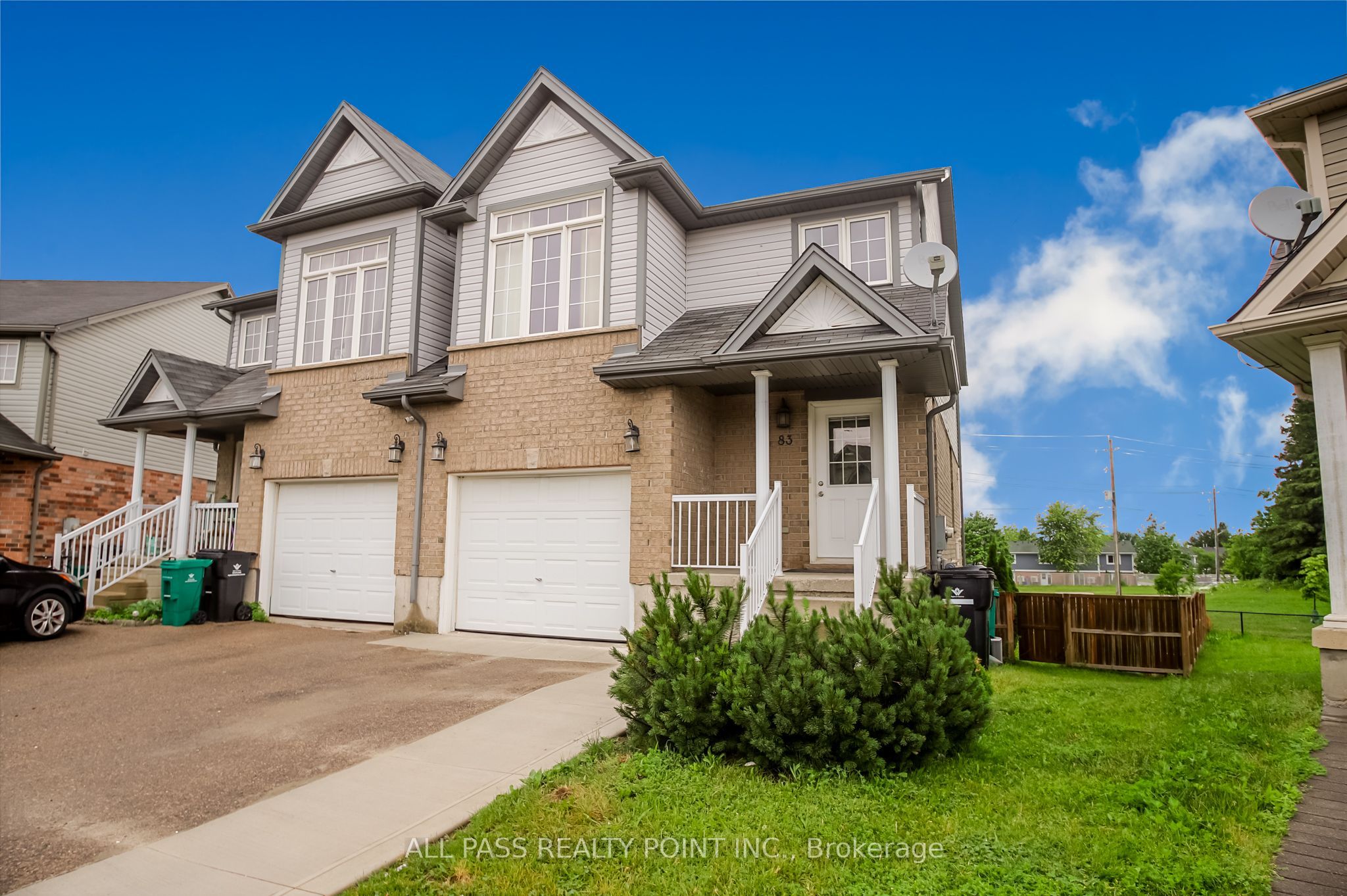 83 Iron Gate Street, Kitchener, ON N2N 3R6 photo 2
