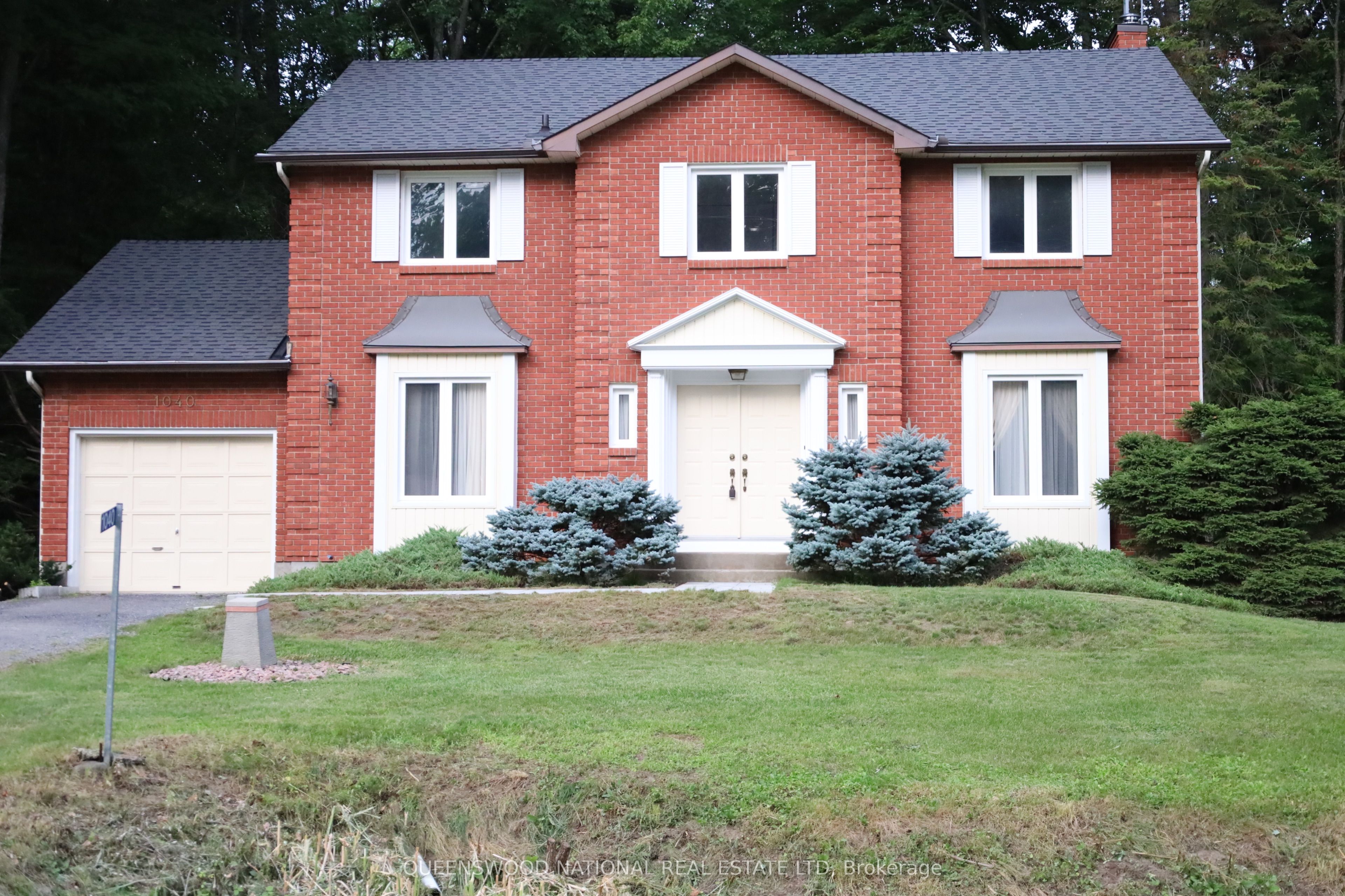 1080 Sunnydale Street, Orleans - Cumberland and Area, ON K4B 1N6 photo 2