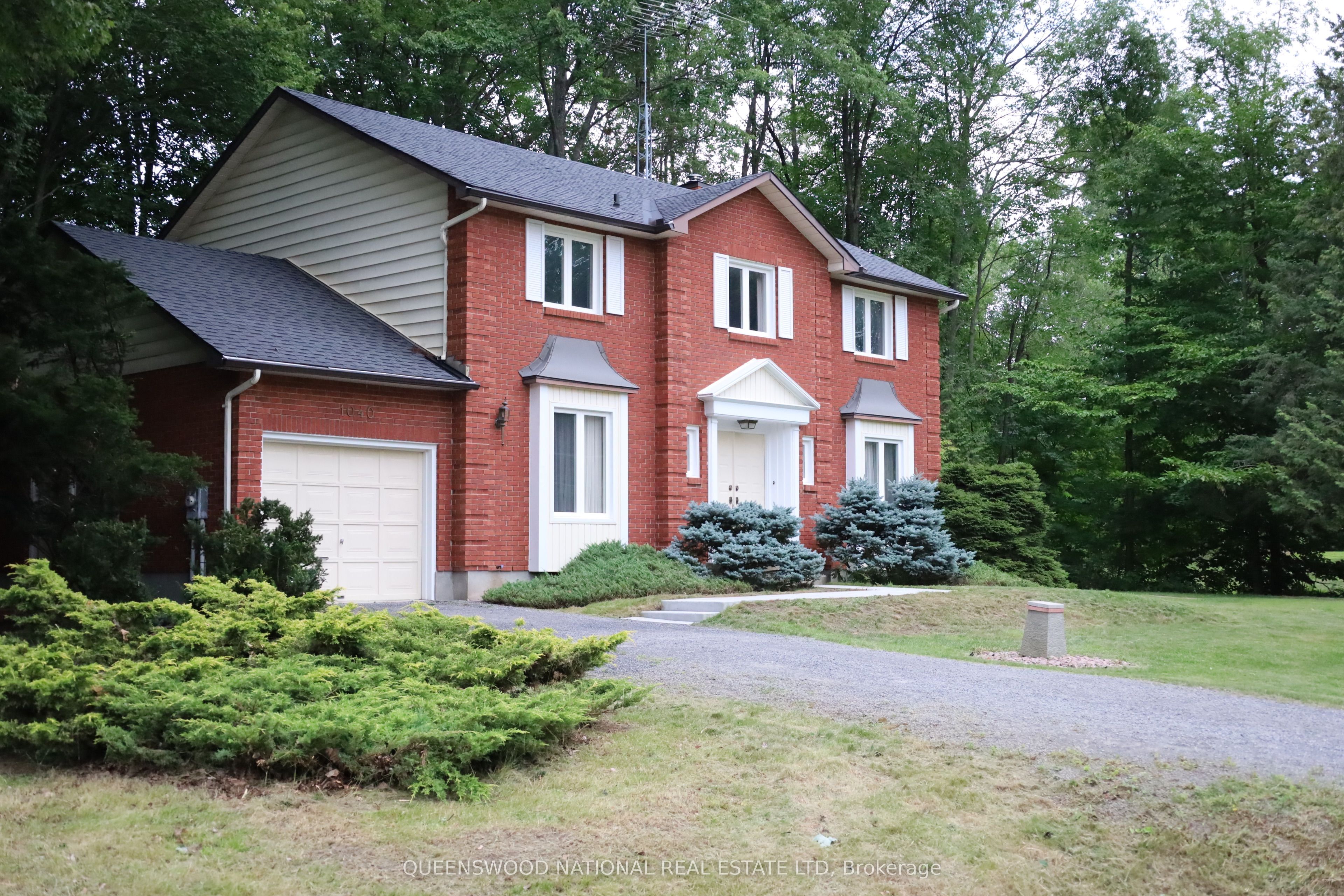 1080 Sunnydale Street, Orleans - Cumberland and Area, ON K4B 1N6 photo 4