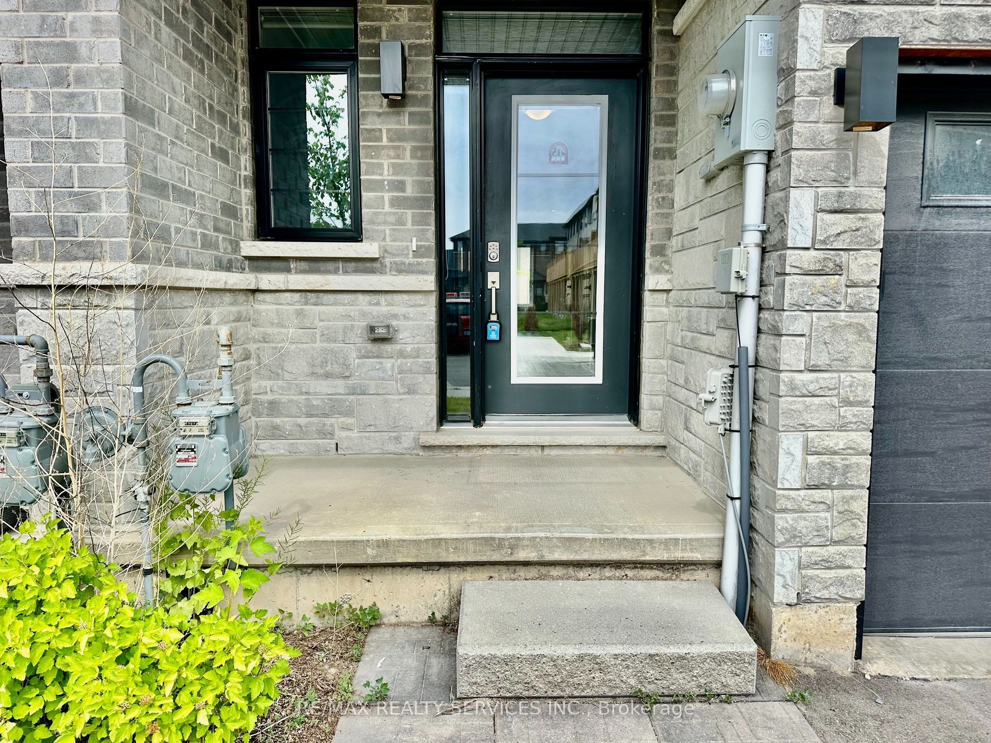 461 Blackburn Drive 22, Brantford, ON N3T 0W9 photo 5