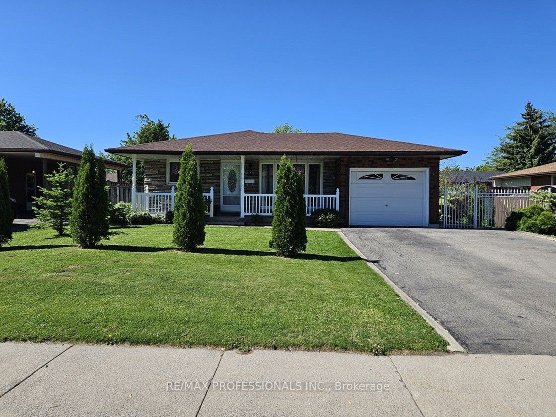 7 Berko Avenue, Hamilton, ON L8V 2P8 photo 5
