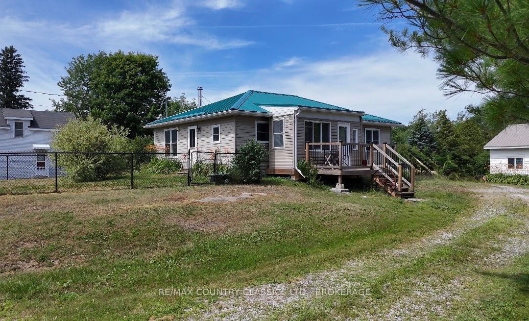 10131 Highway 41 N/A, Addington Highlands, ON K0H 1Z0