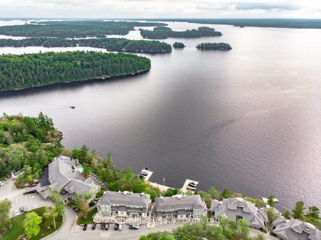 1869 Muskoka Rd 118 Highway W L203-A2, Muskoka Lakes, ON P1L 1W8