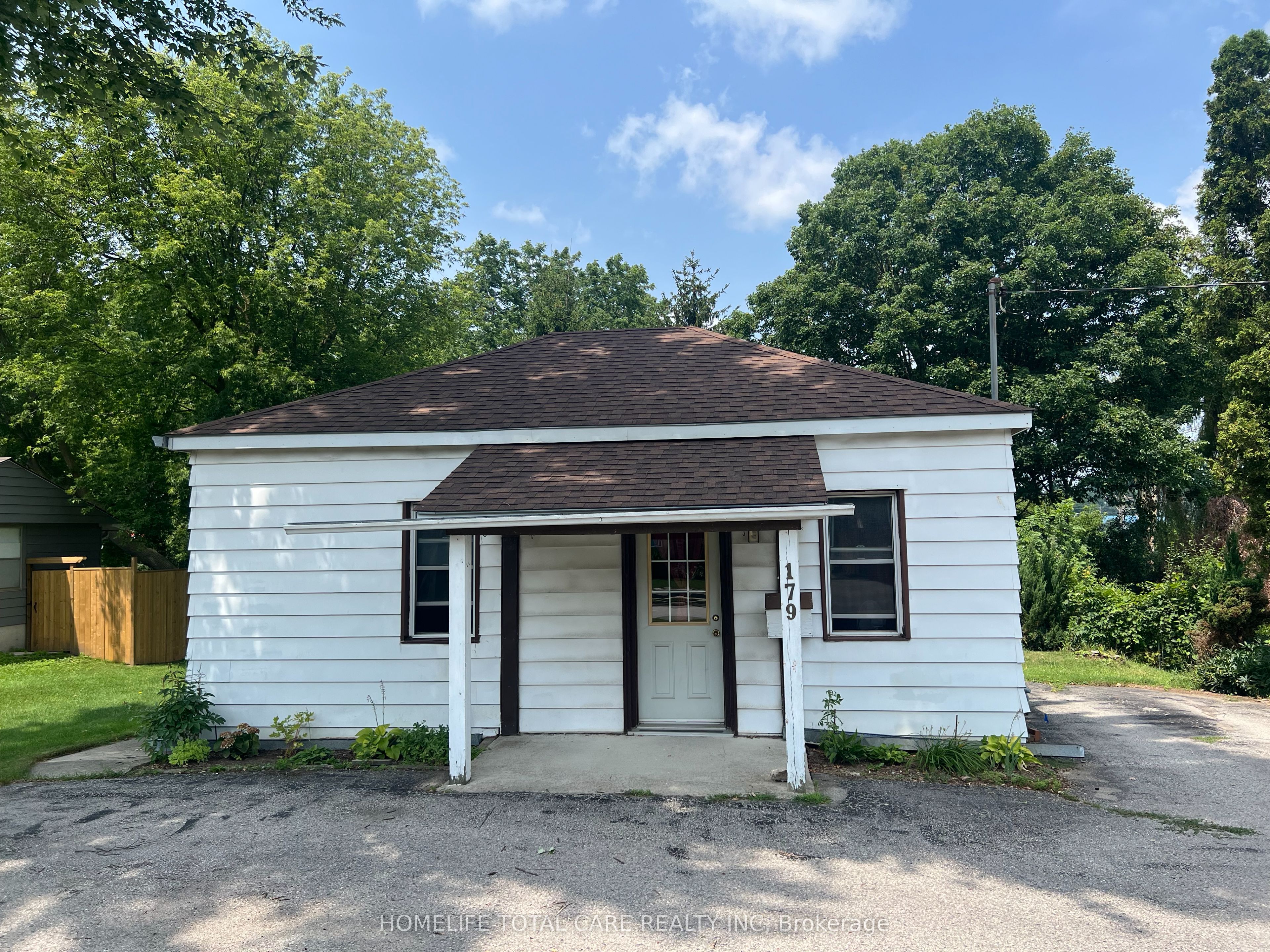 179 S Charles Street E, Ingersoll, ON N5C 1J9
