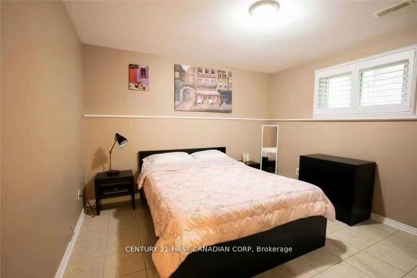 309 Blue Forest Drive Lower, London North, ON N6G 3J7 photo 5