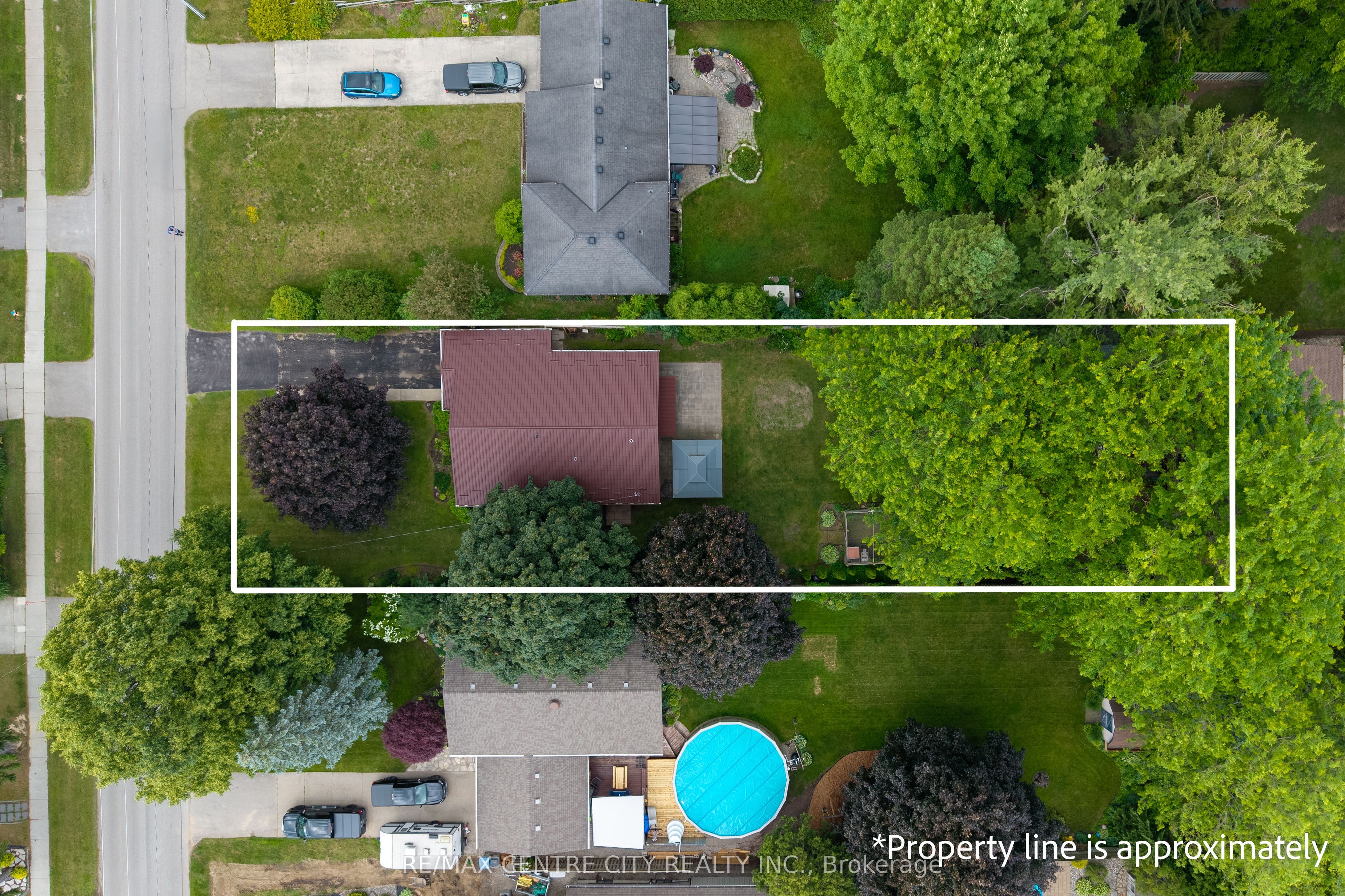 245 Dominion Street, Strathroy-Caradoc, ON N7G 3G9 photo 3