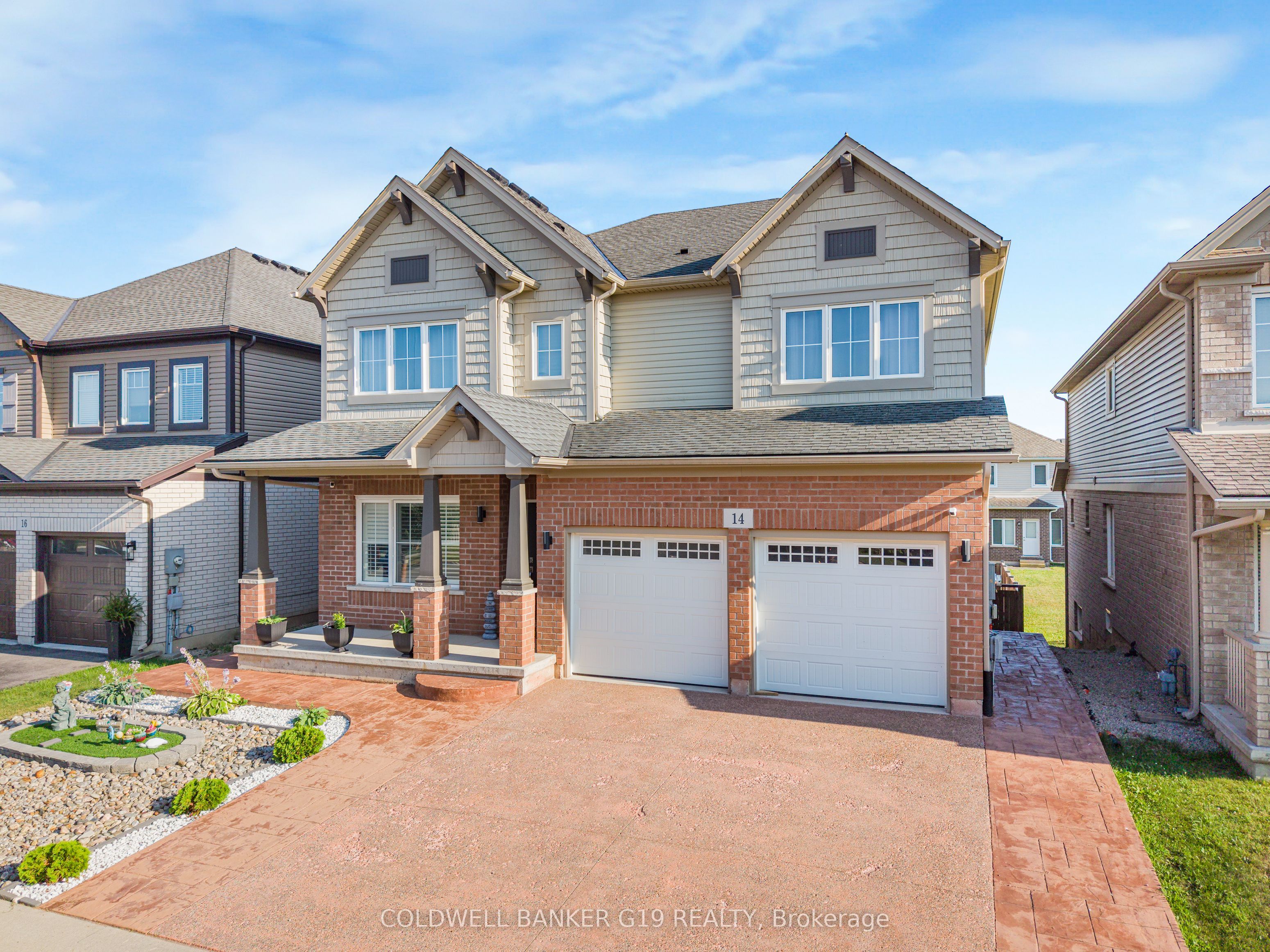14 Riley Avenue, Pelham, ON L3E 0A2 photo 2