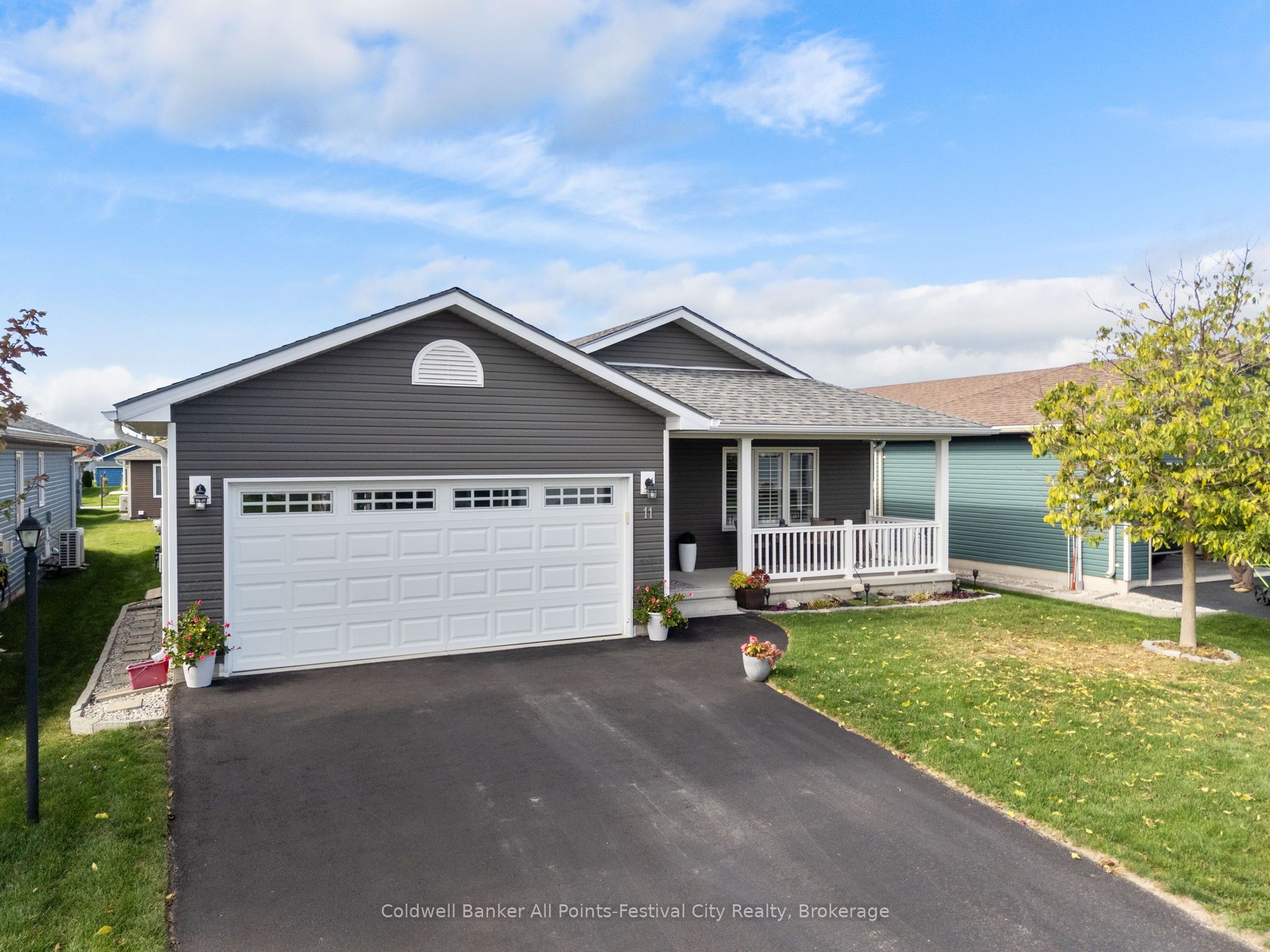 11 Windward Way N, Ashfield-Colborne-Wawanosh, ON N7A 0B2 photo 2