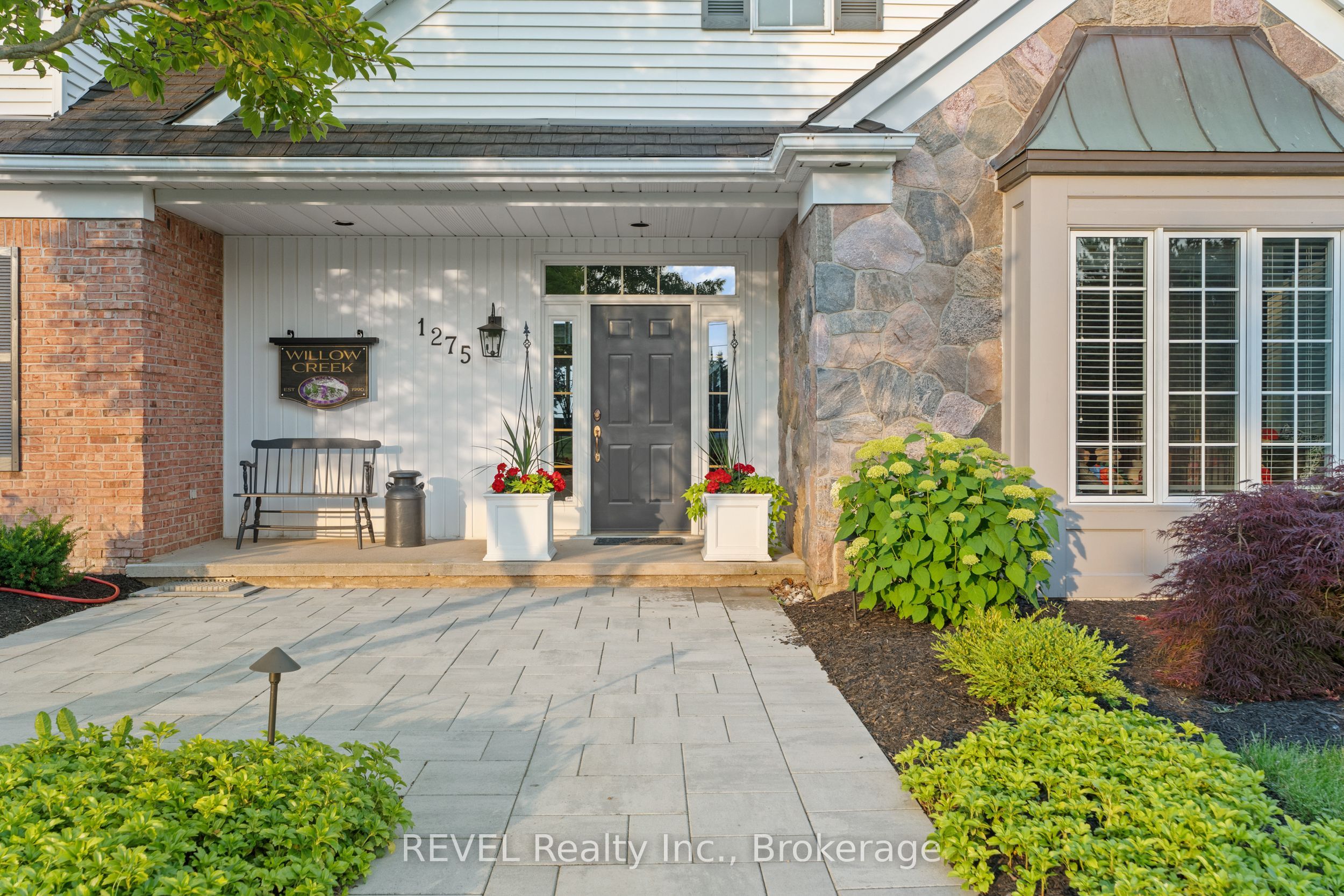 1275 Four Mile Creek Road, Niagara-on-the-Lake, ON L0S 1J0 photo 2