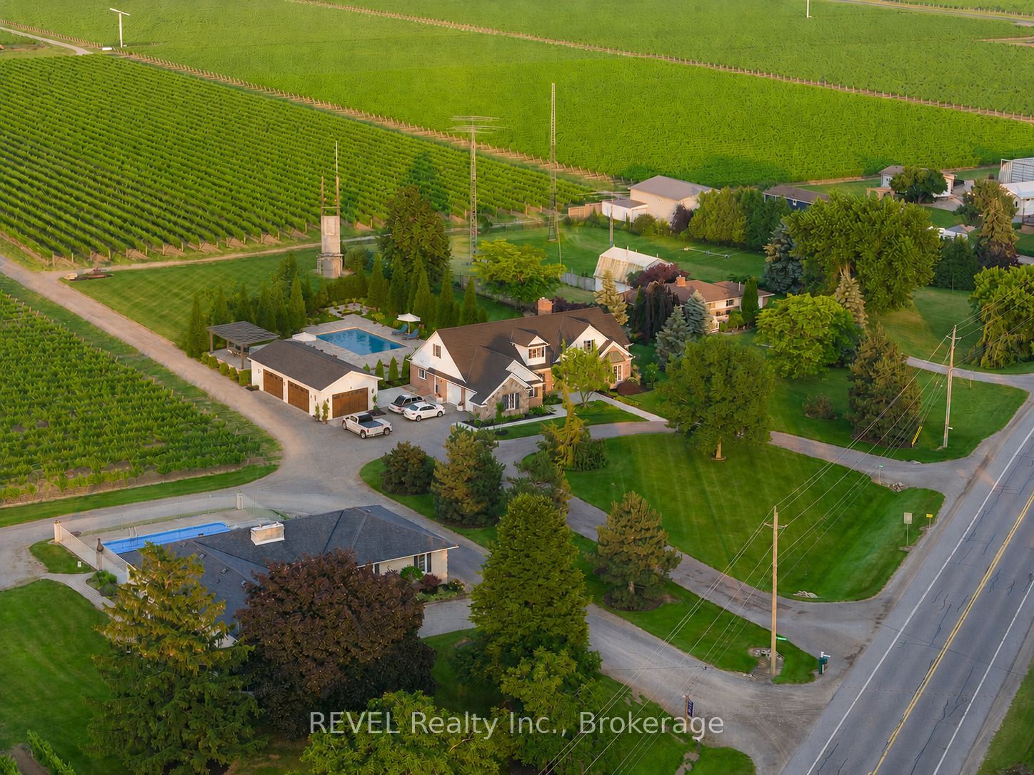 1275 Four Mile Creek Road, Niagara-on-the-Lake, ON L0S 1J0 photo 4