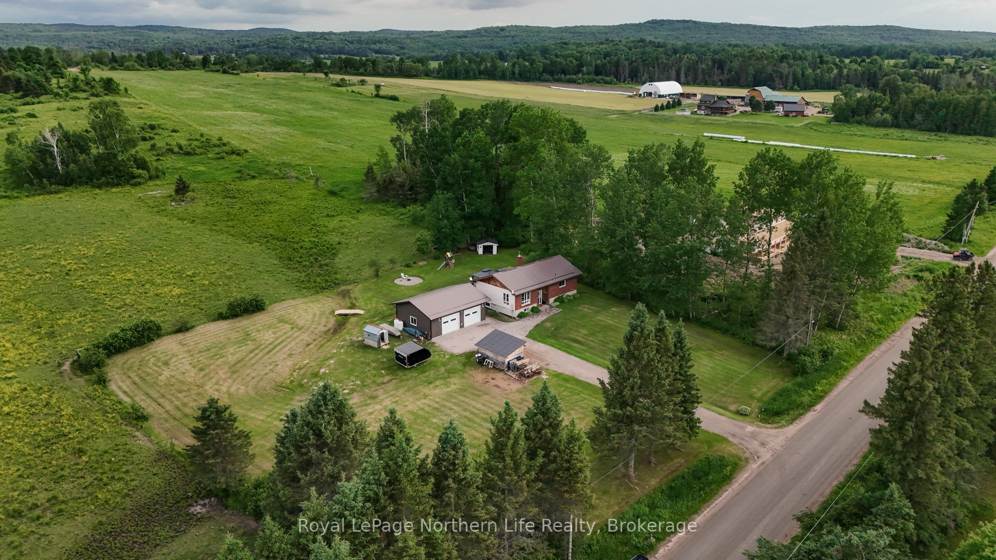 989 Pioneer Road, Chisholm, ON P0H 1Z0 photo 3