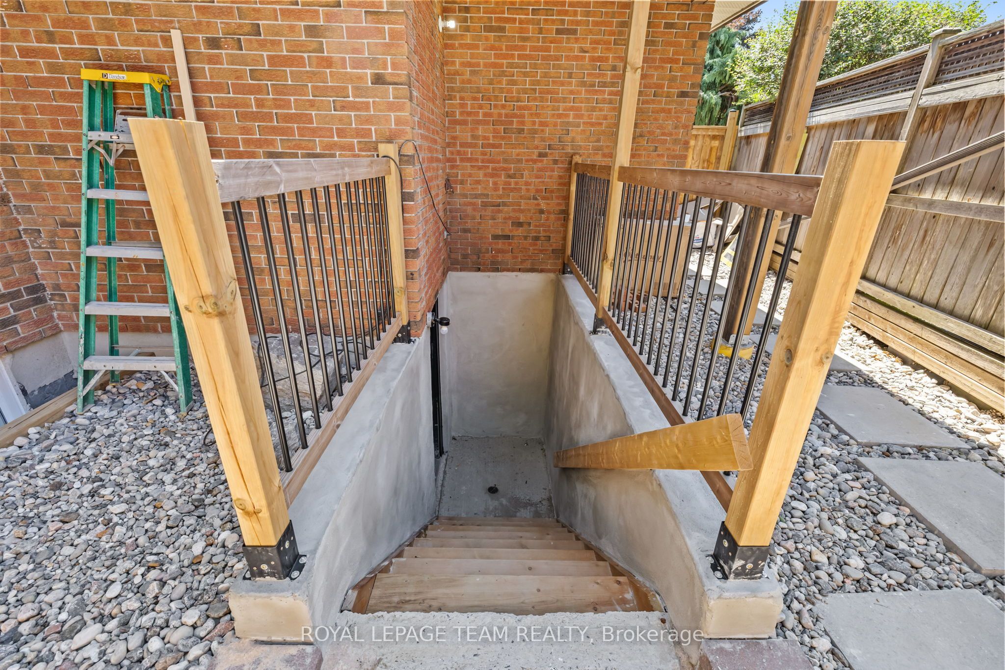 1288 Plante Drive B, Hunt Club - Windsor Park Village and Area, ON K1V 9G2 photo 3