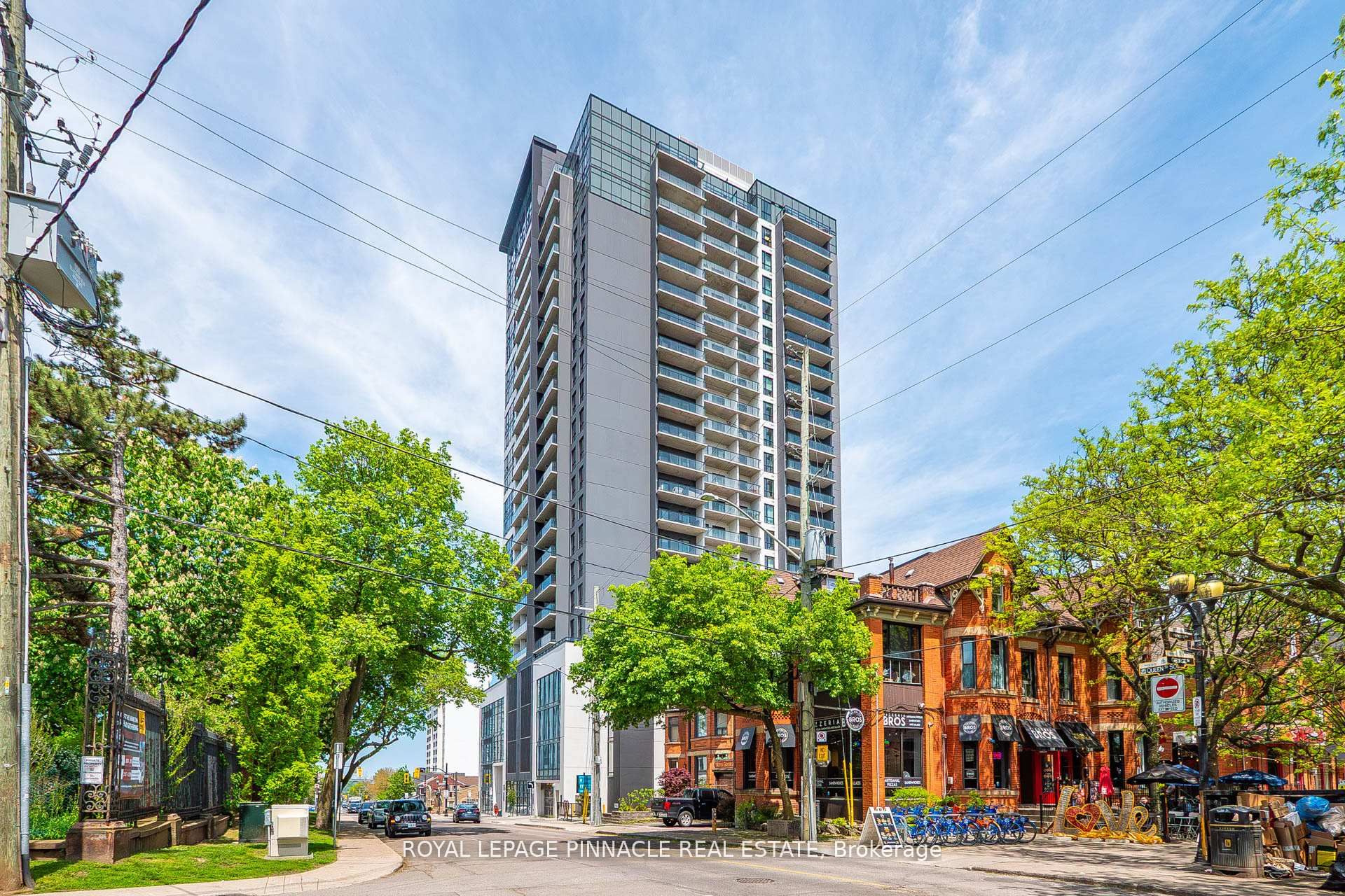 15 Queen Street S 2303, Hamilton, ON L8P 0C6