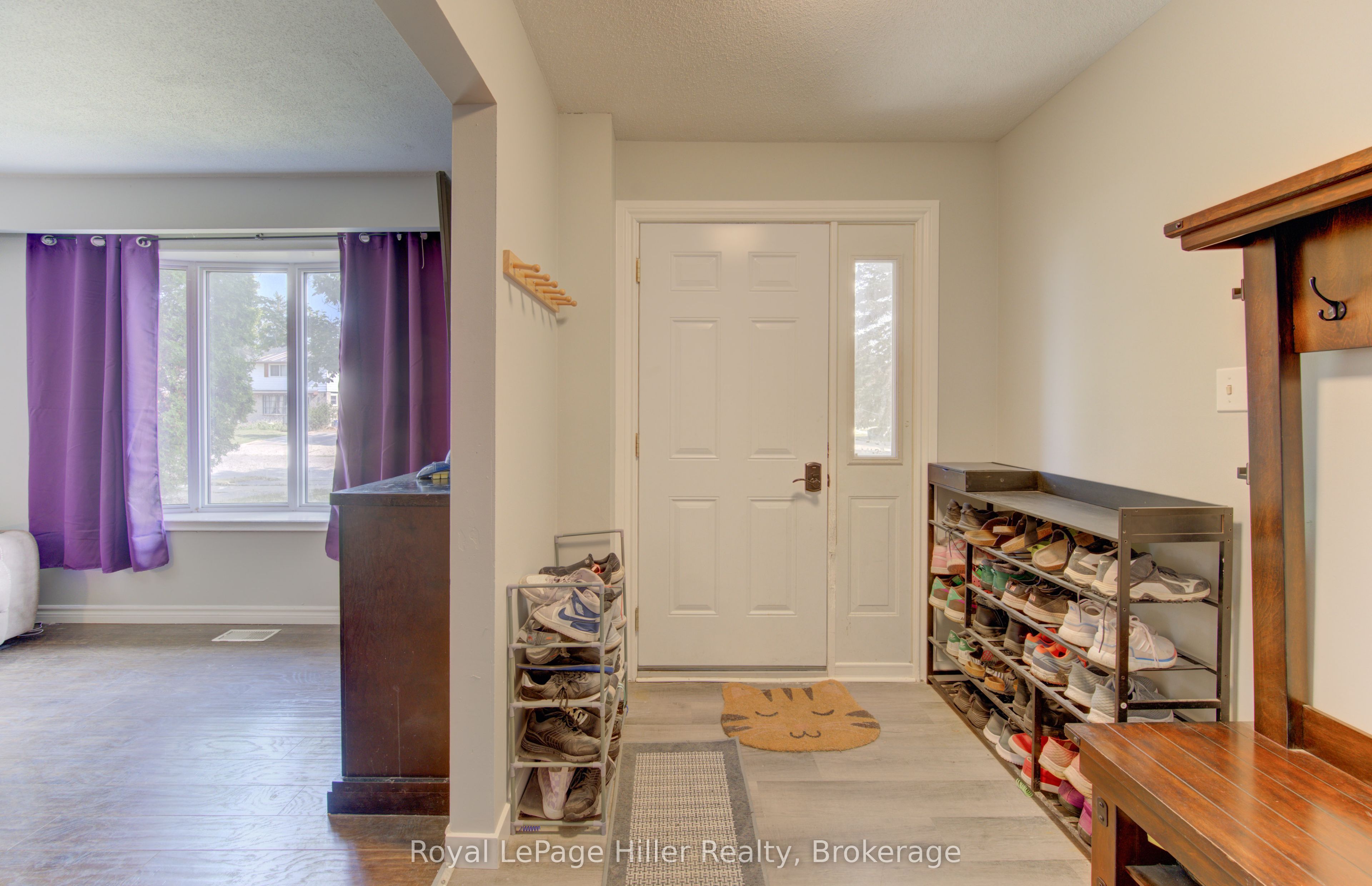 61 Babb Crescent, Stratford, ON N5A 6Z8 photo 3