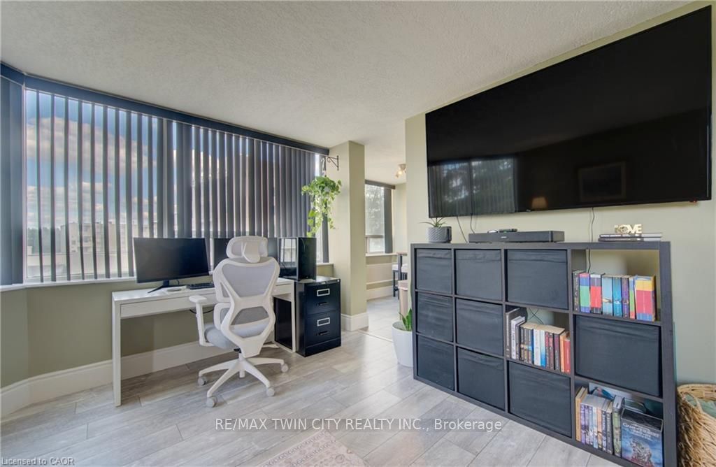 3227 KING Street E, Kitchener, ON N2A 3Z9 photo 5