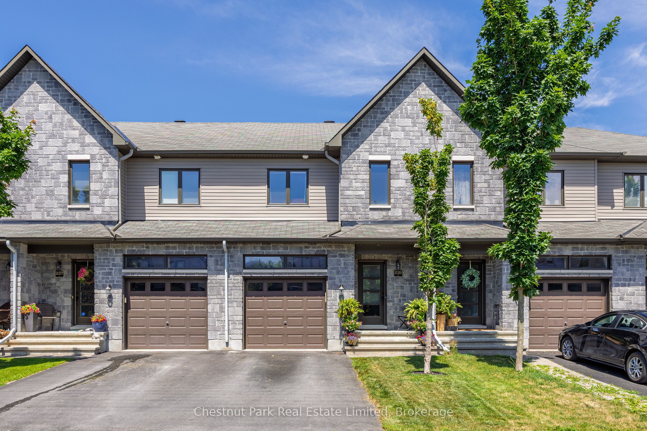 239 King Street, Carleton Place, ON K7C 0G9
