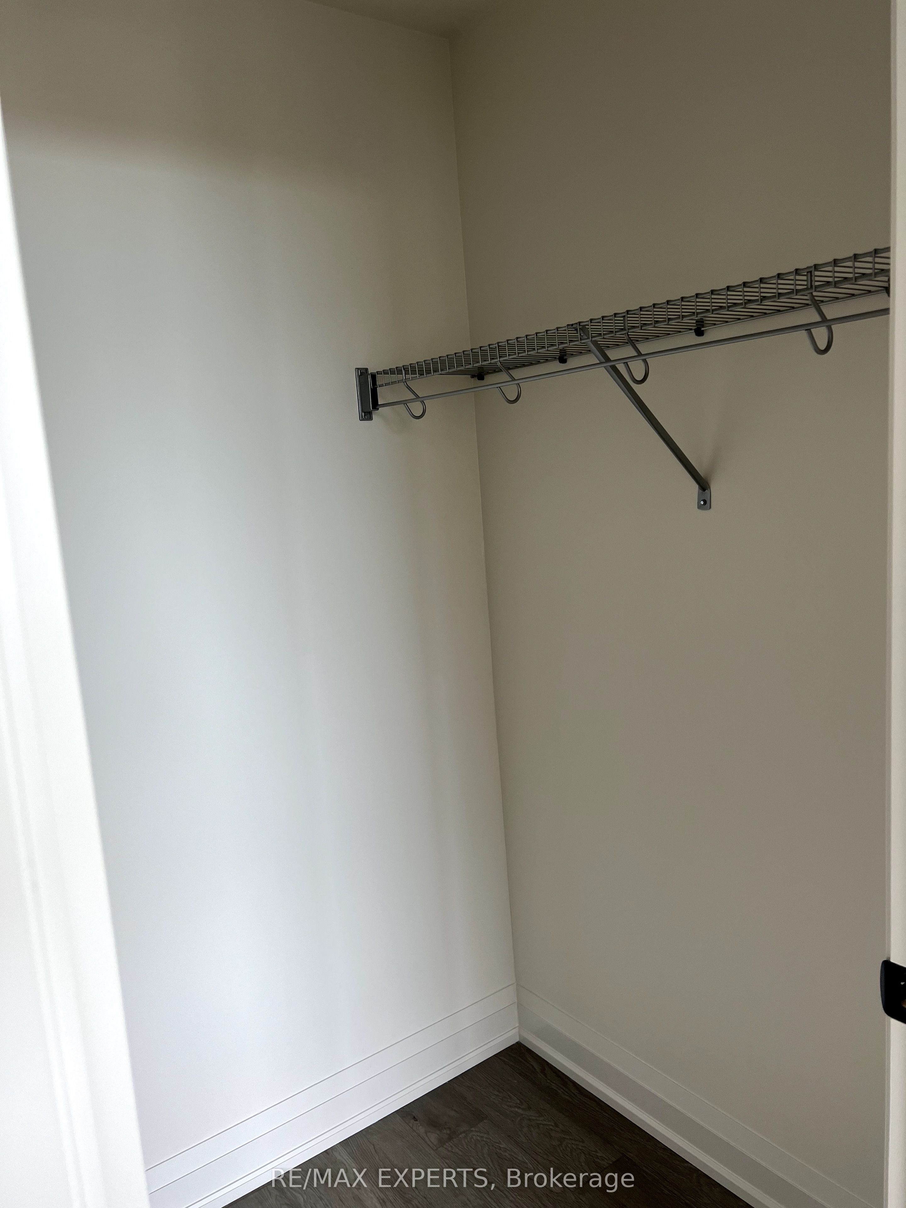 212 King William Street 602, Hamilton, ON L8R 0A7 photo 5