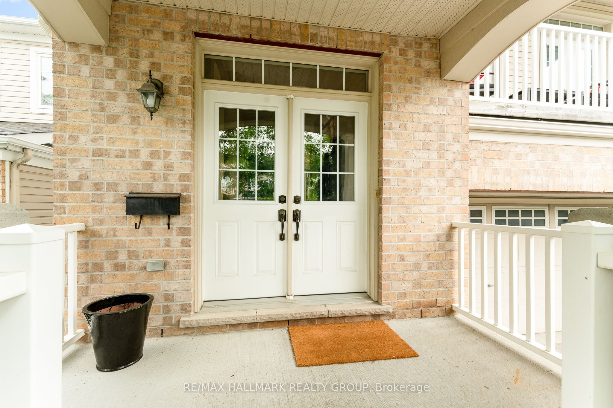 224 Tempest Drive, Stittsville - Munster - Richmond, ON K2S 0K5 photo 2