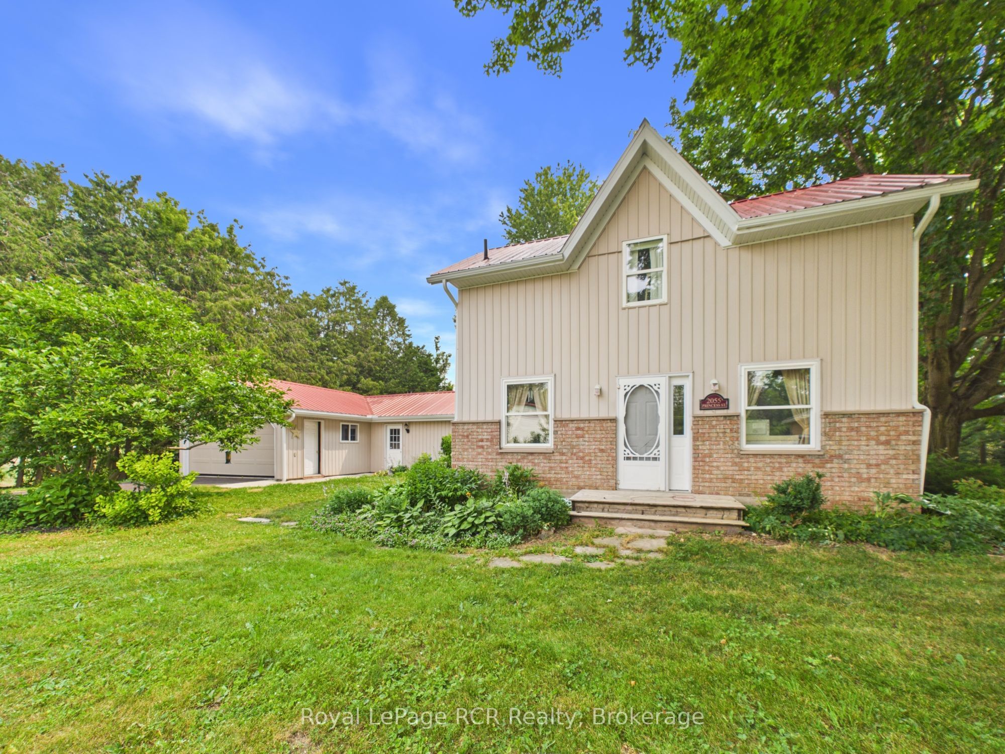 2055 Princess Street S, Howick, ON N0G 1X0