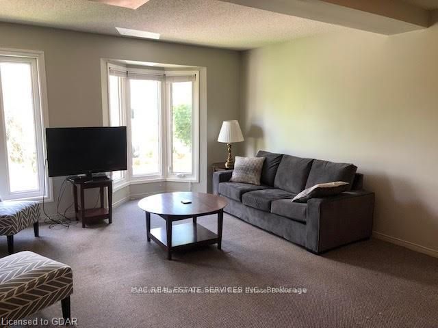 302 College Avenue W 3, Guelph, ON N1G 4T6 photo 3