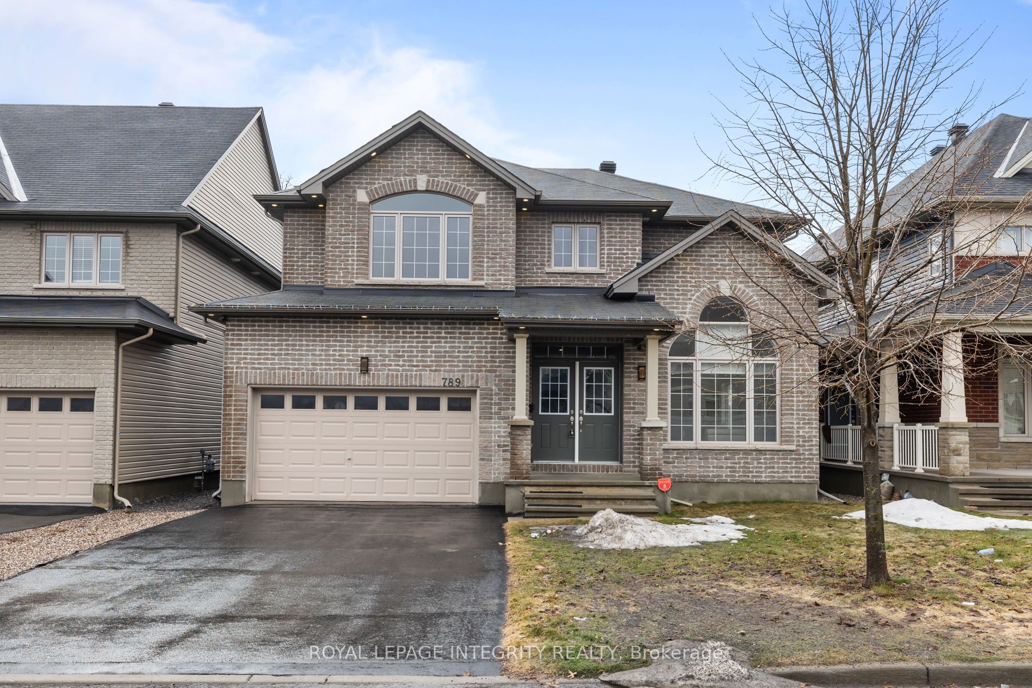 789 Fiddlehead Street, Leitrim, ON K1T 0N2