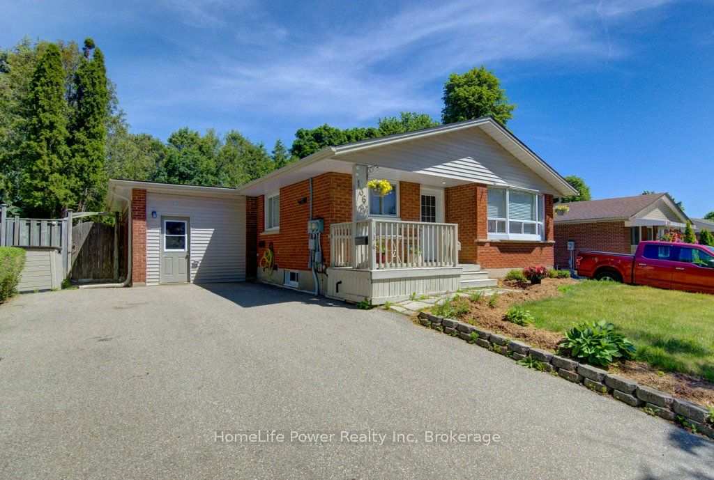 136 Dunsmere Drive, Kitchener, ON N2E 1V7 photo 2