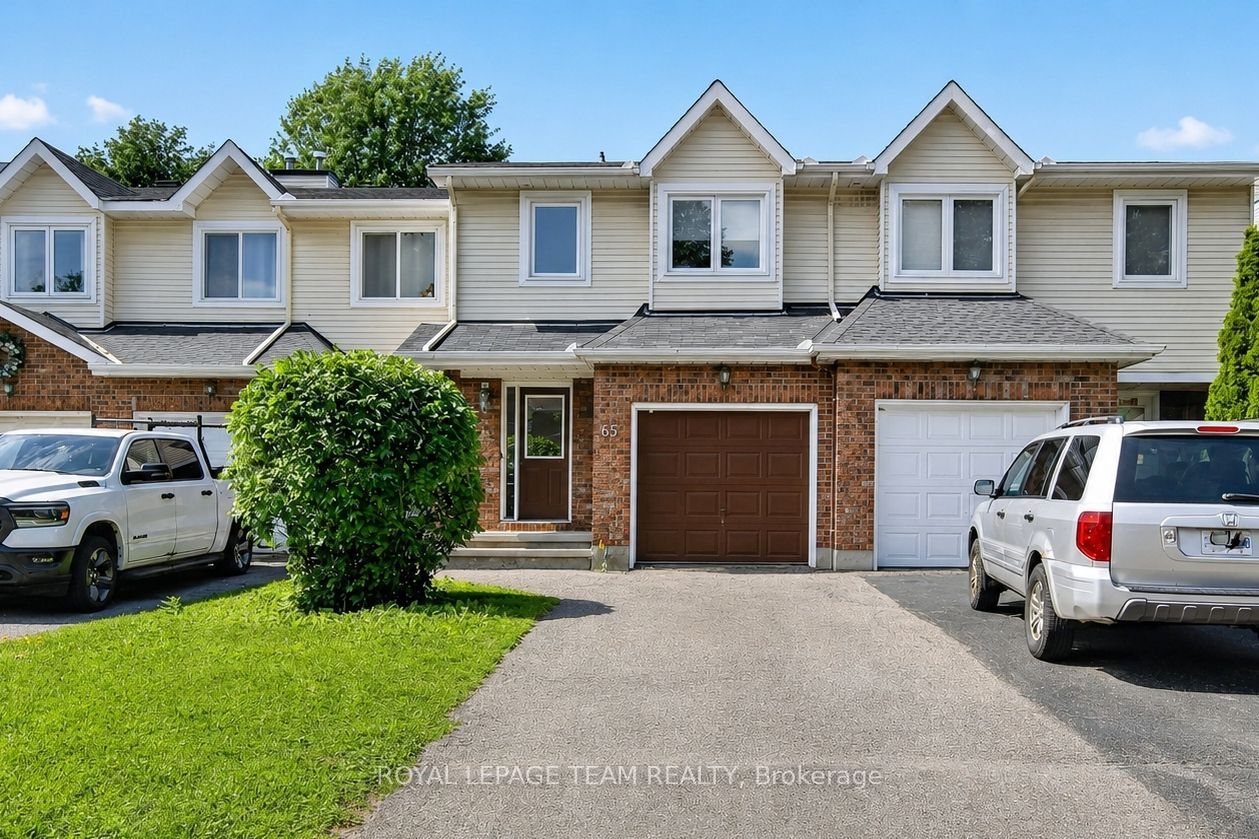 65 Woodpark Way, Barrhaven, ON K2J 4C6 photo 2