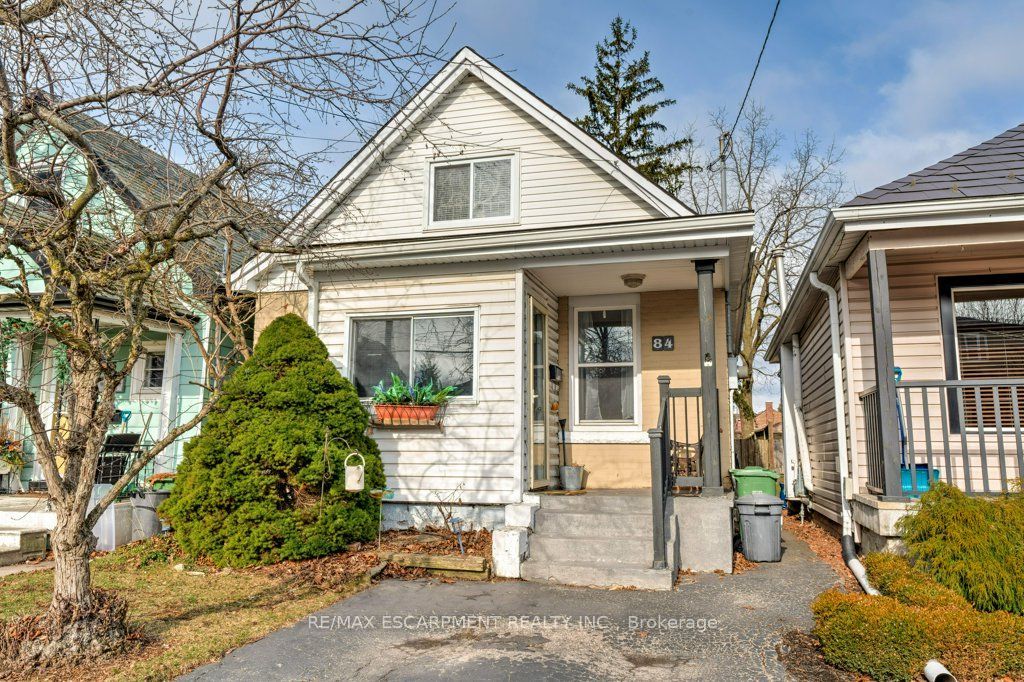 84 East 24th Street, Hamilton, ON L8V 2Y1 photo 2
