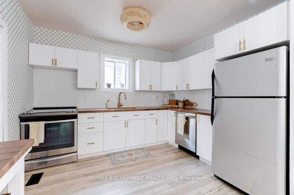 84 East 24th Street, Hamilton, ON L8V 2Y1 photo 5