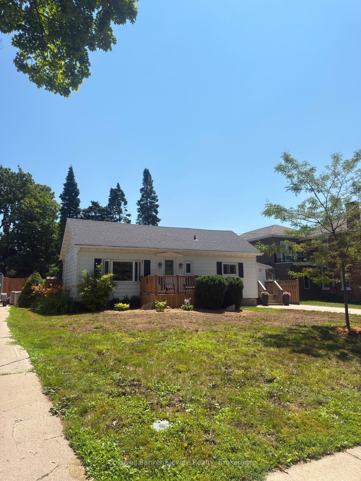 1625 5TH Avenue E, Owen Sound, ON N4K 2S3